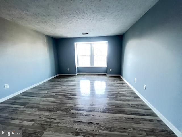 PRINCETON WOODS - Residential