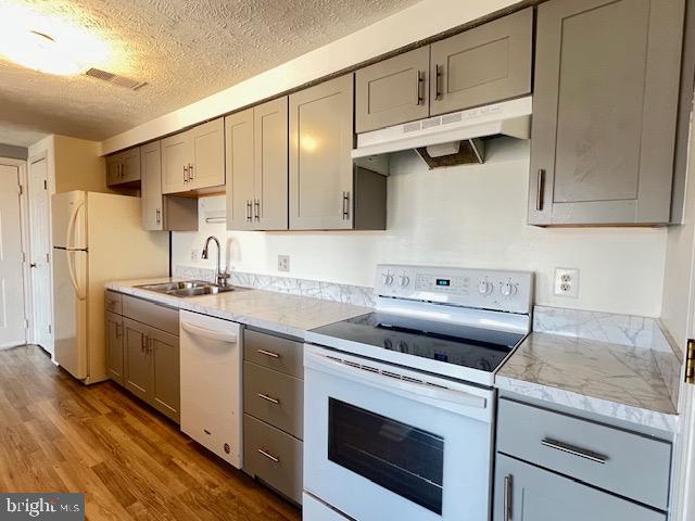 PRINCETON WOODS - Residential
