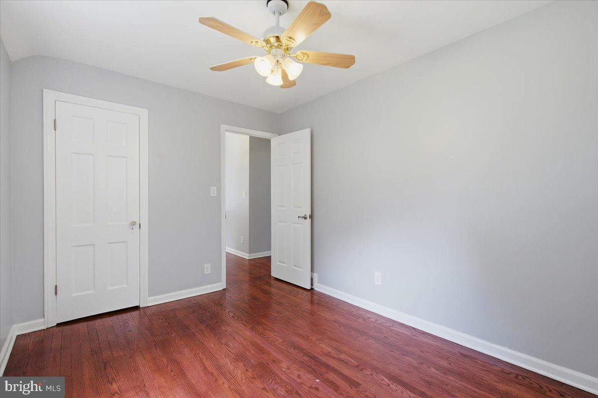 FOREST HILLS - Residential