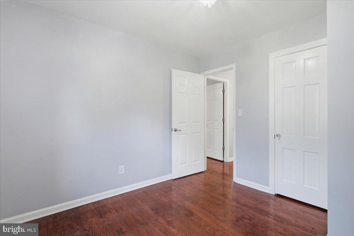 FOREST HILLS - Residential