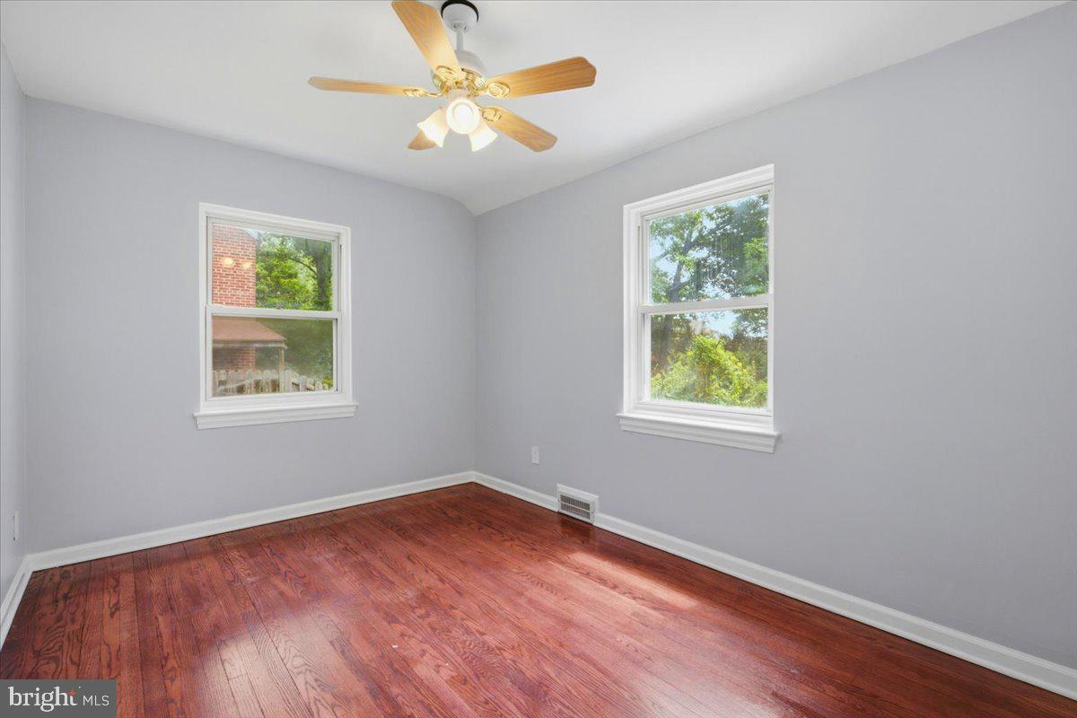FOREST HILLS - Residential