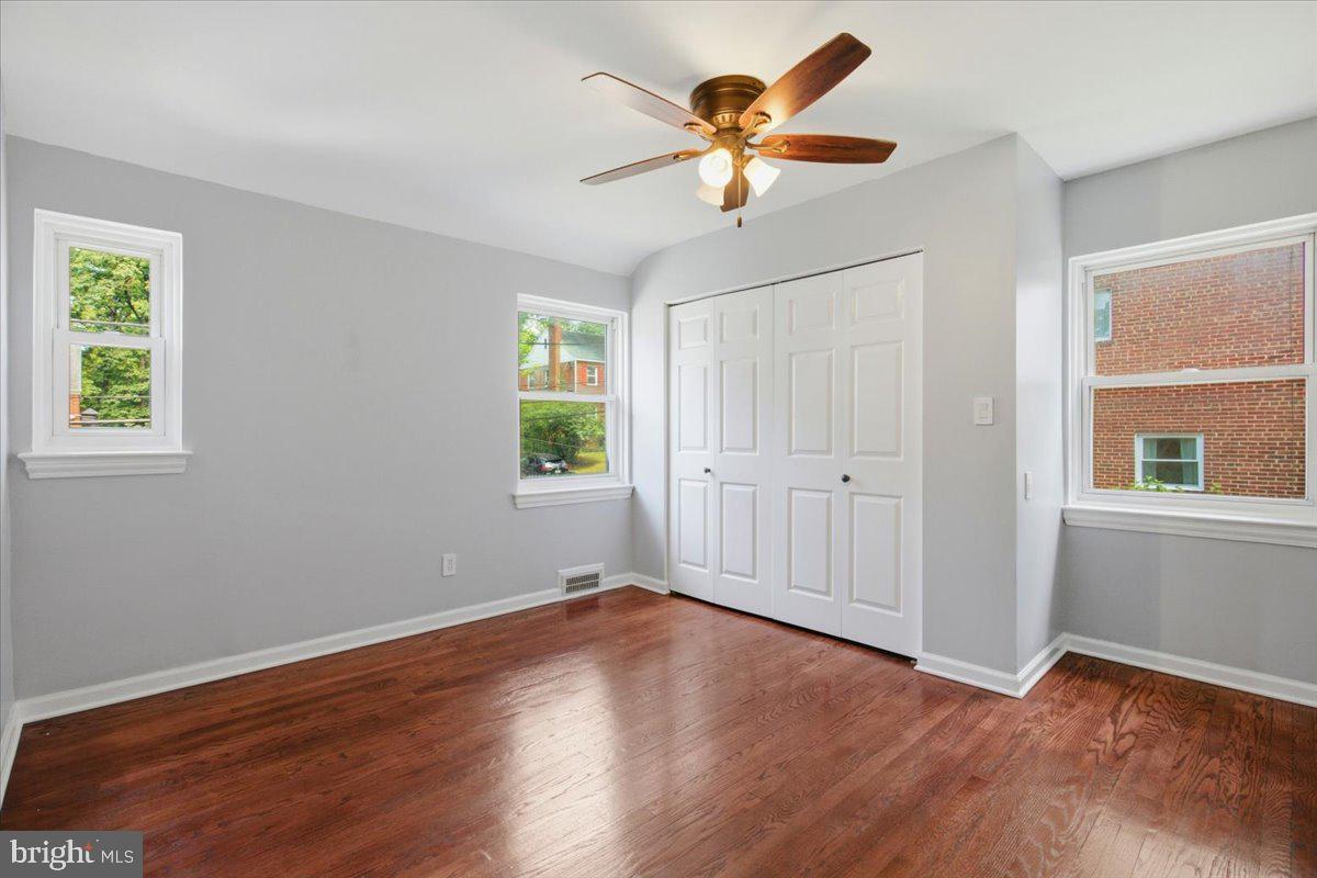 FOREST HILLS - Residential