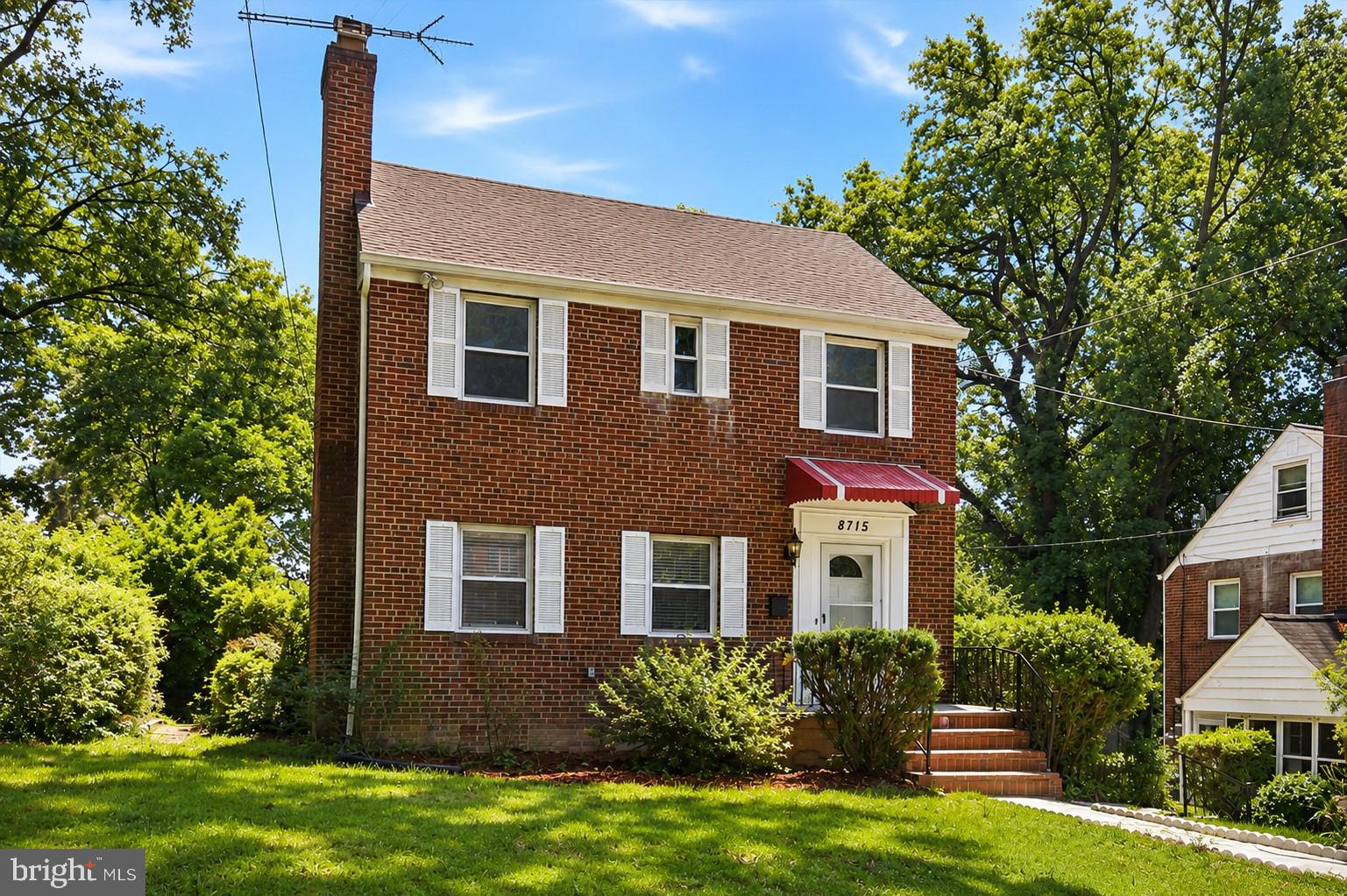 FOREST HILLS - Residential