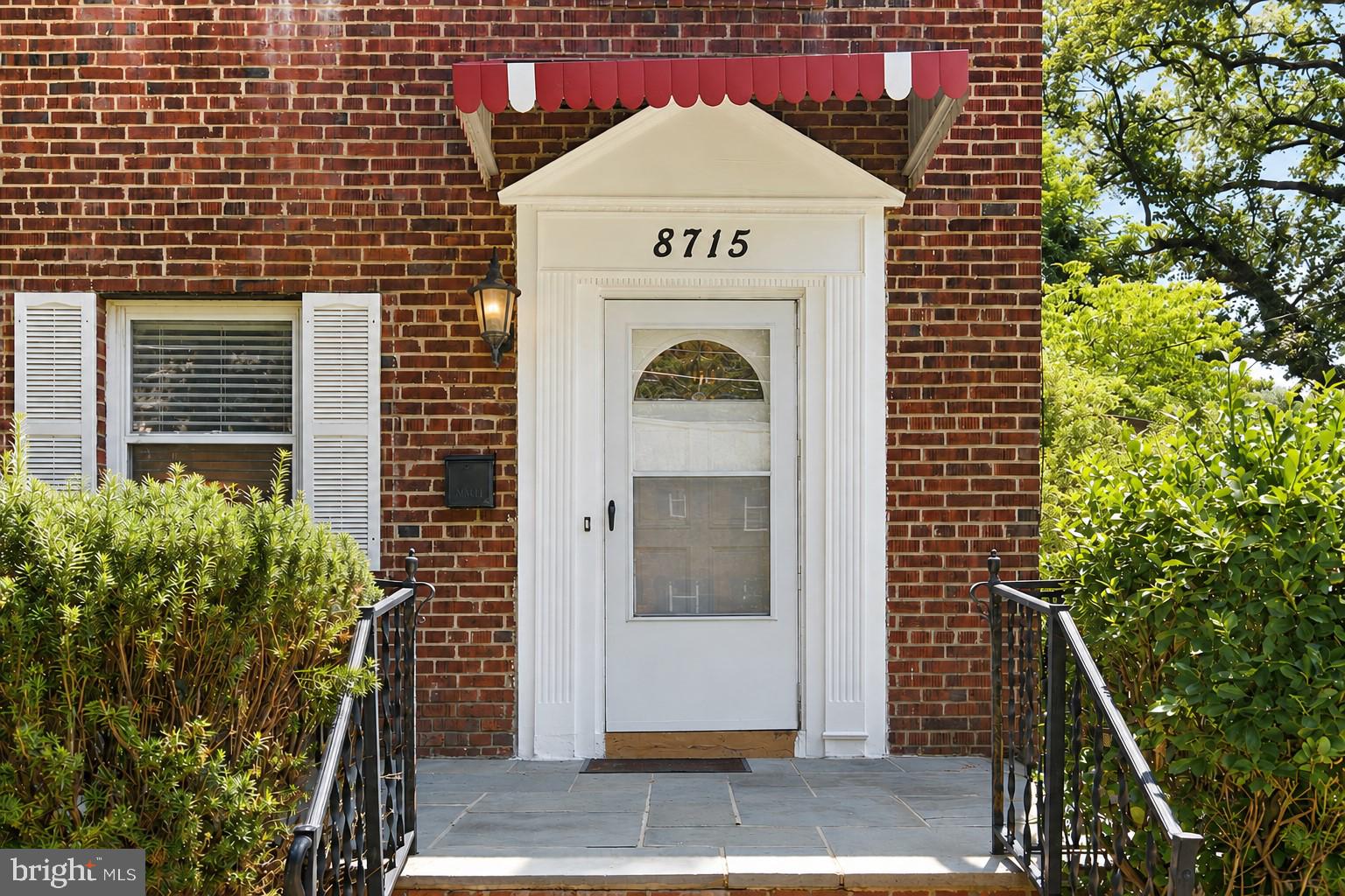 FOREST HILLS - Residential