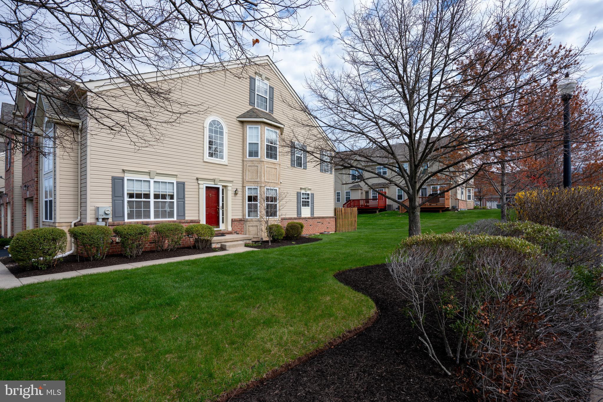 WELLINGTON VILLAGE - Residential