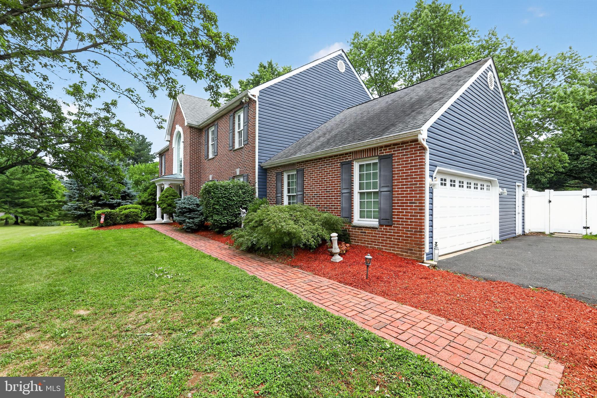 EAGLE VALLEY - Residential