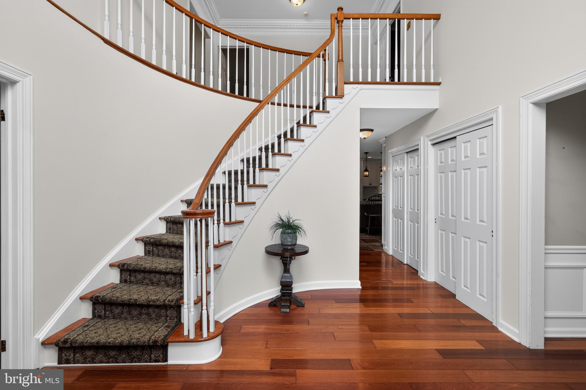 EAGLE VALLEY - Residential