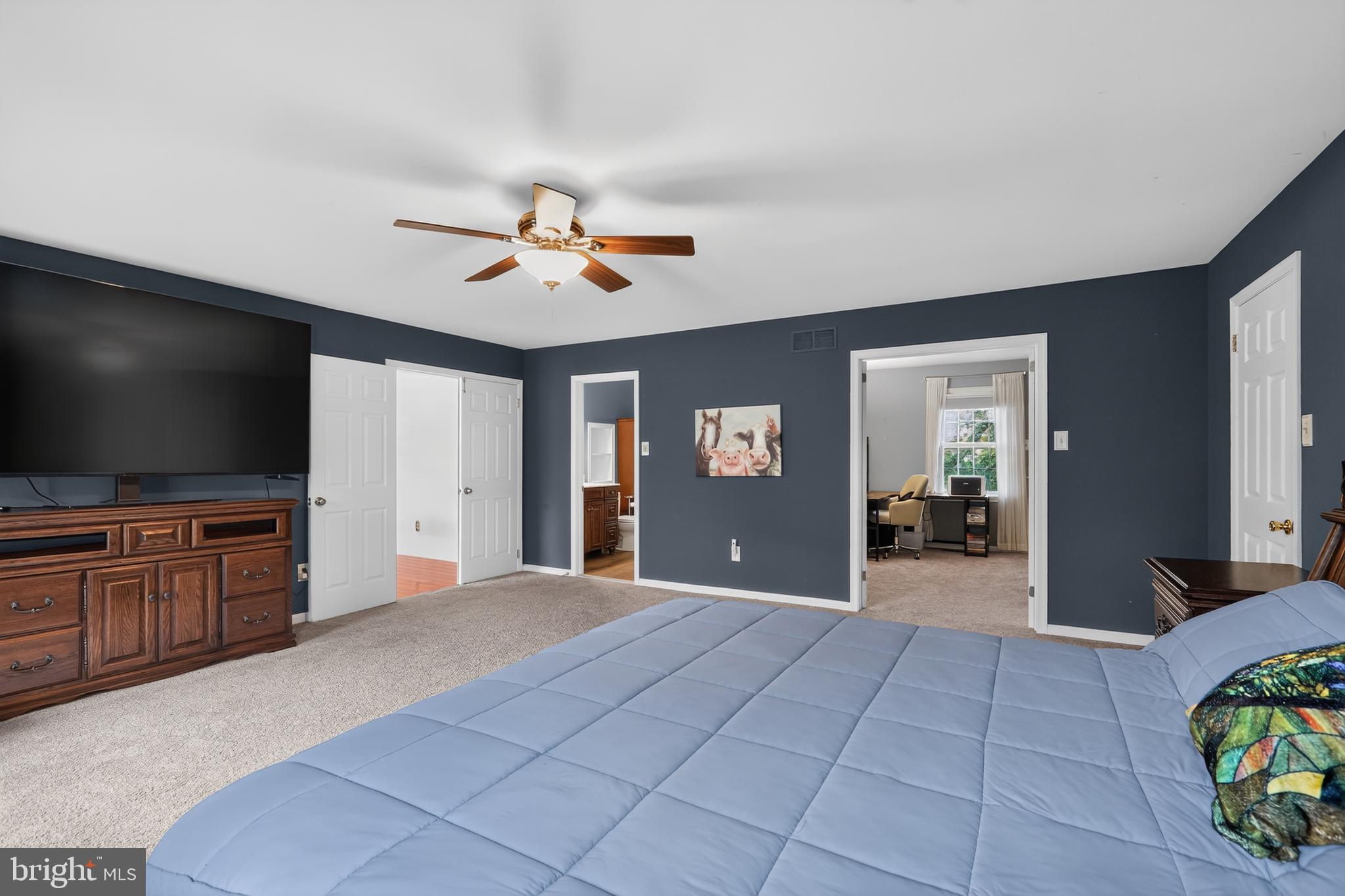 EAGLE VALLEY - Residential