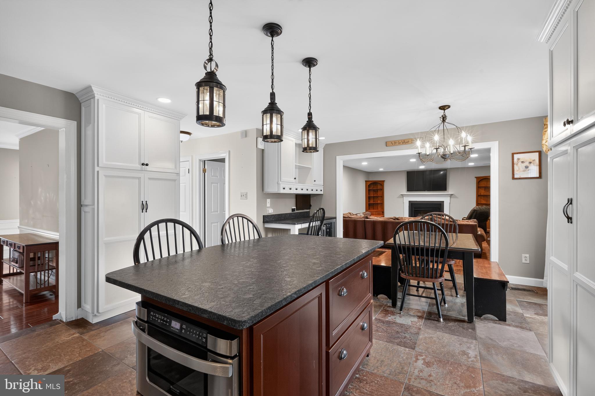 EAGLE VALLEY - Residential