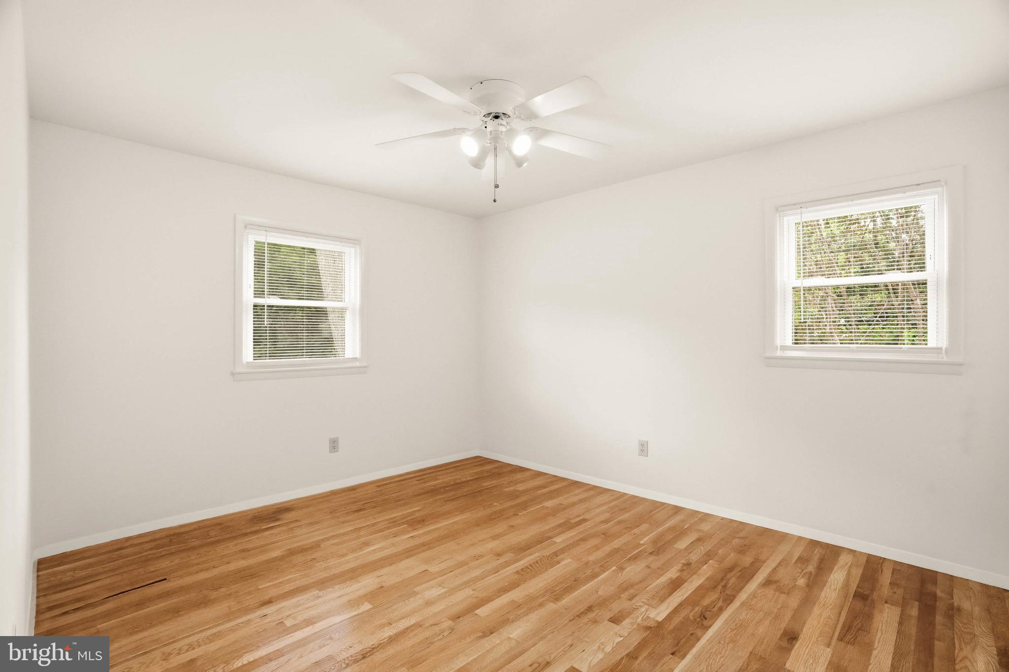 WHEATON WOODS - Residential