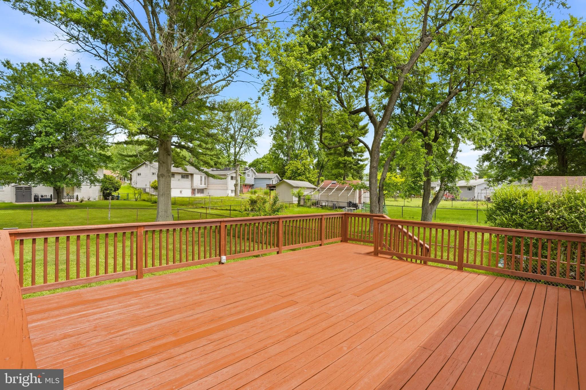WHEATON WOODS - Residential