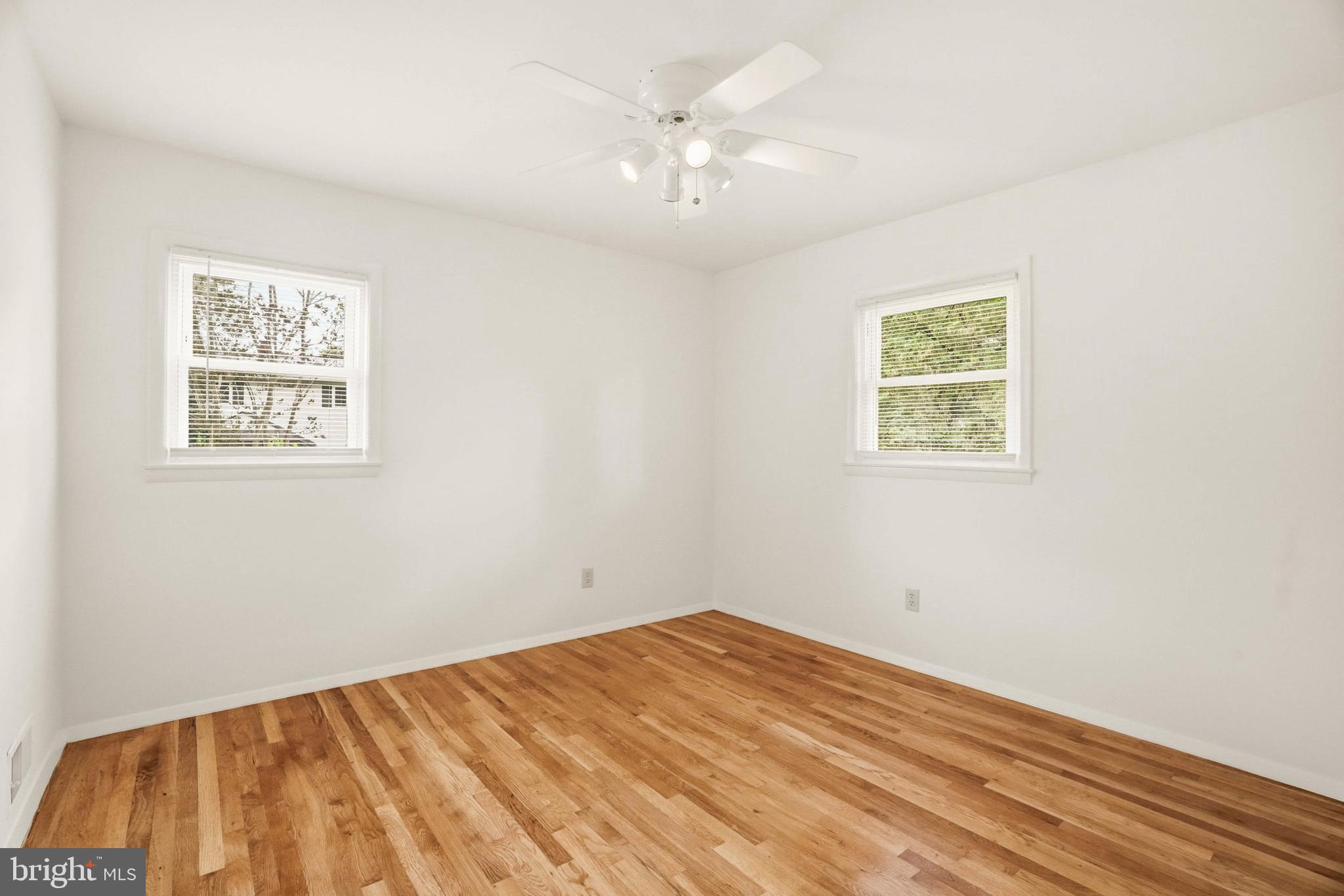 WHEATON WOODS - Residential