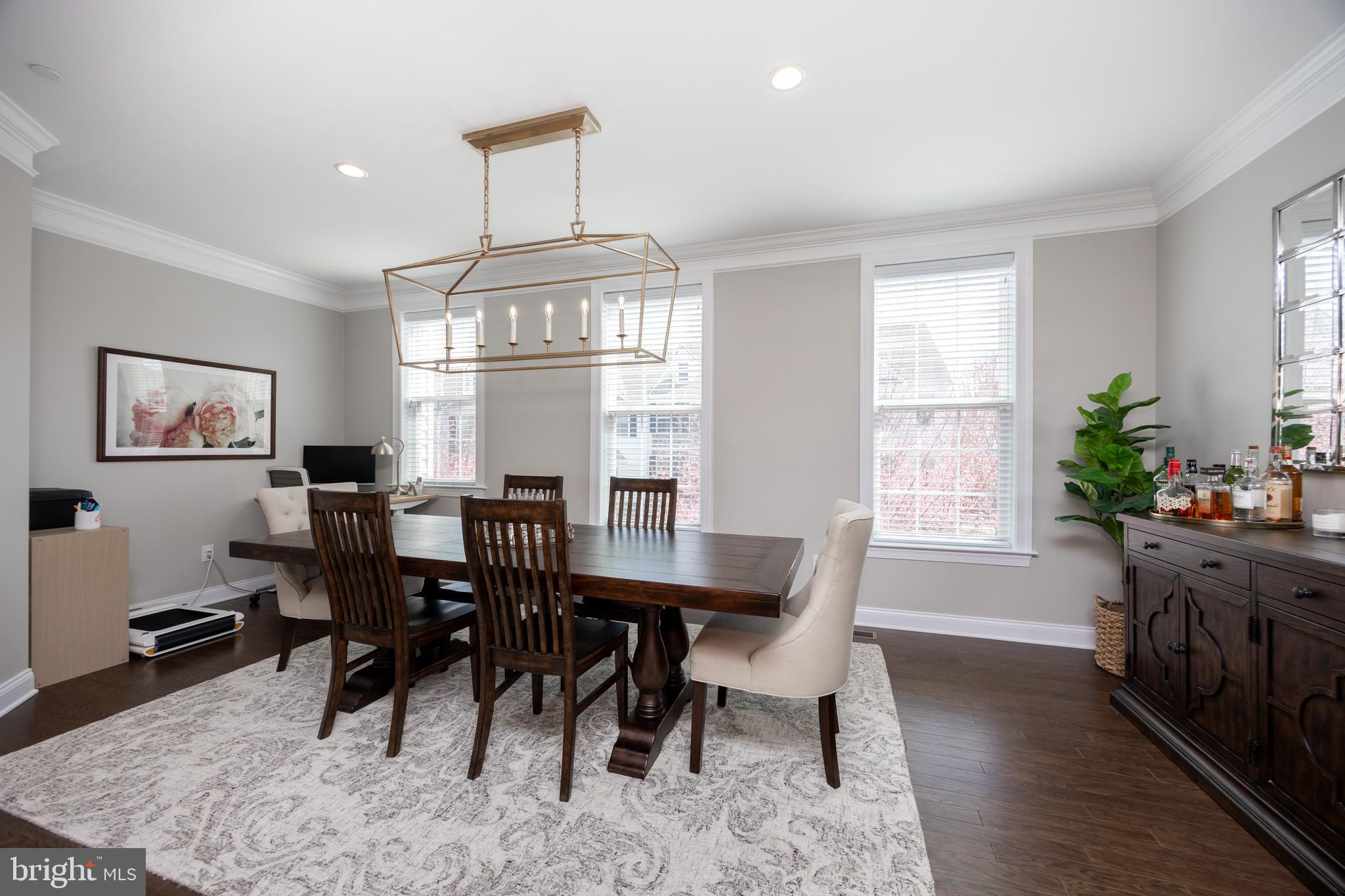 RAVENSCLIFF - Residential