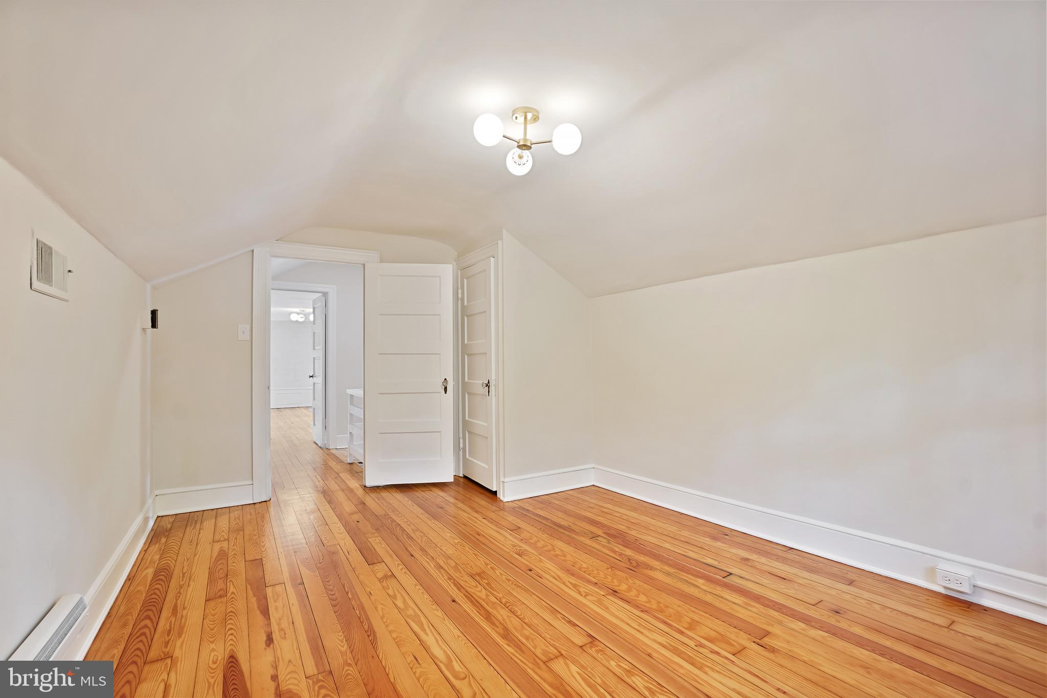 CHEVY CHASE GARDENS - Residential