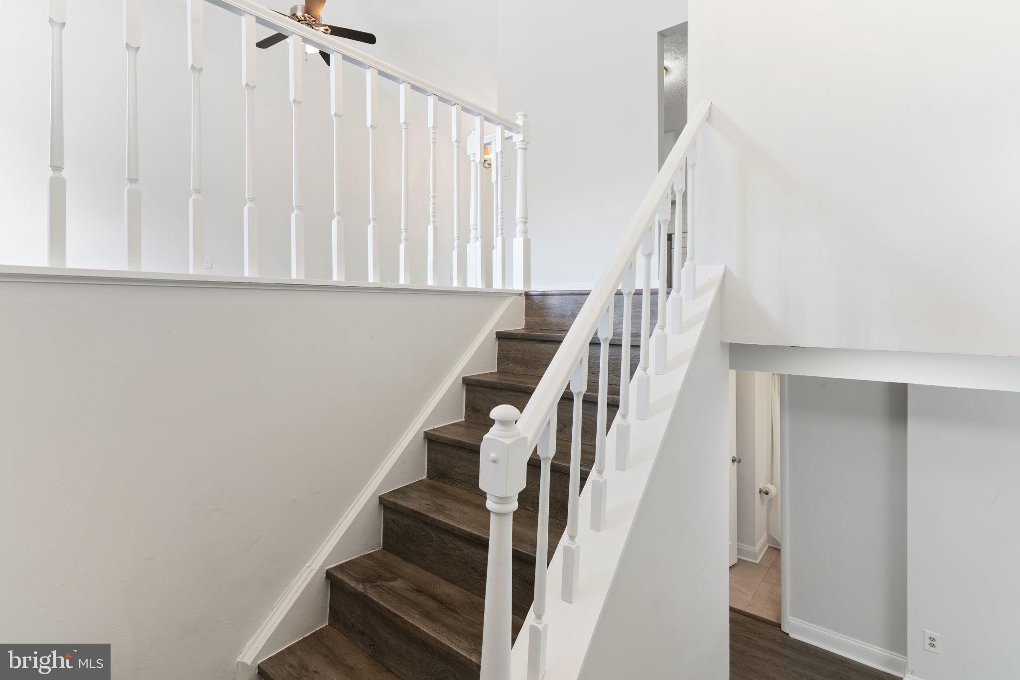 HARMANS WOODS - Residential