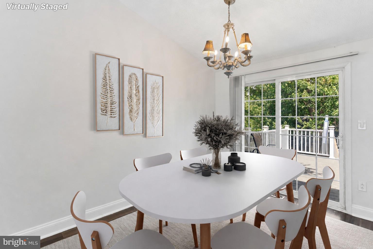 HARMANS WOODS - Residential