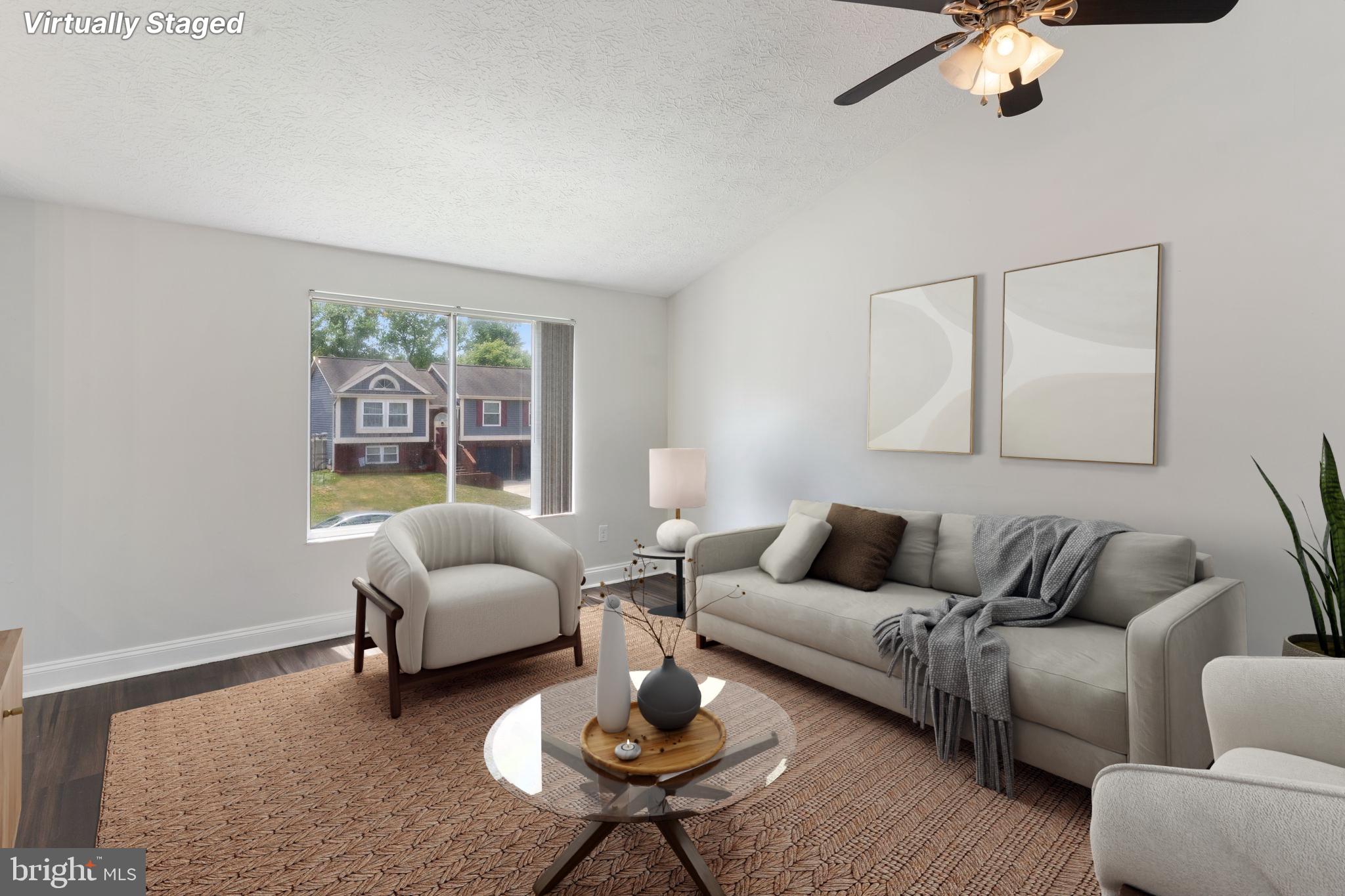 HARMANS WOODS - Residential