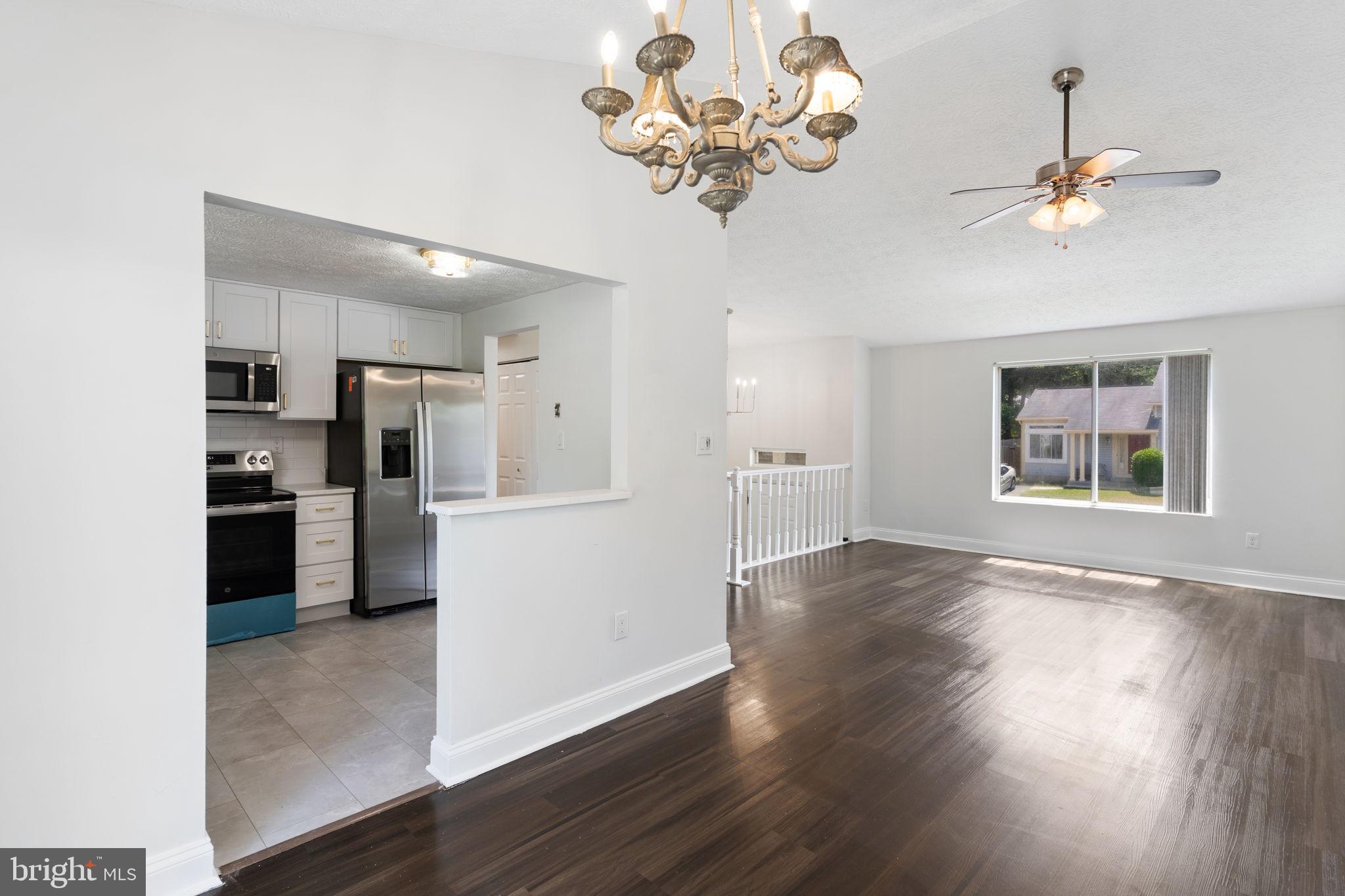 HARMANS WOODS - Residential