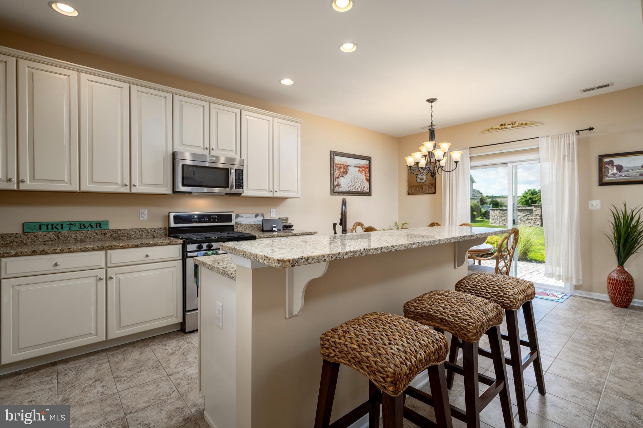 ASHLEY MANOR - Residential