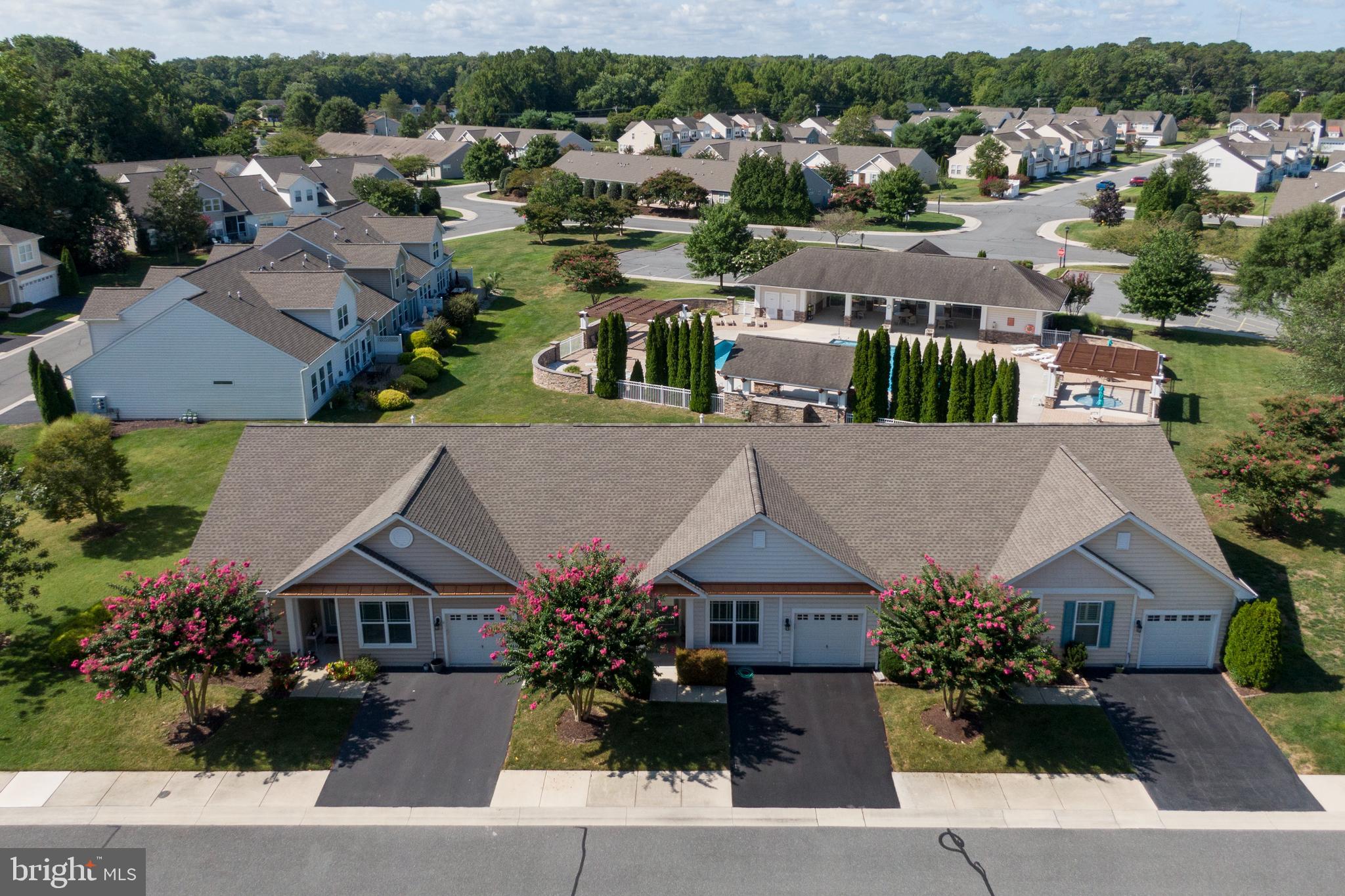 ASHLEY MANOR - Residential
