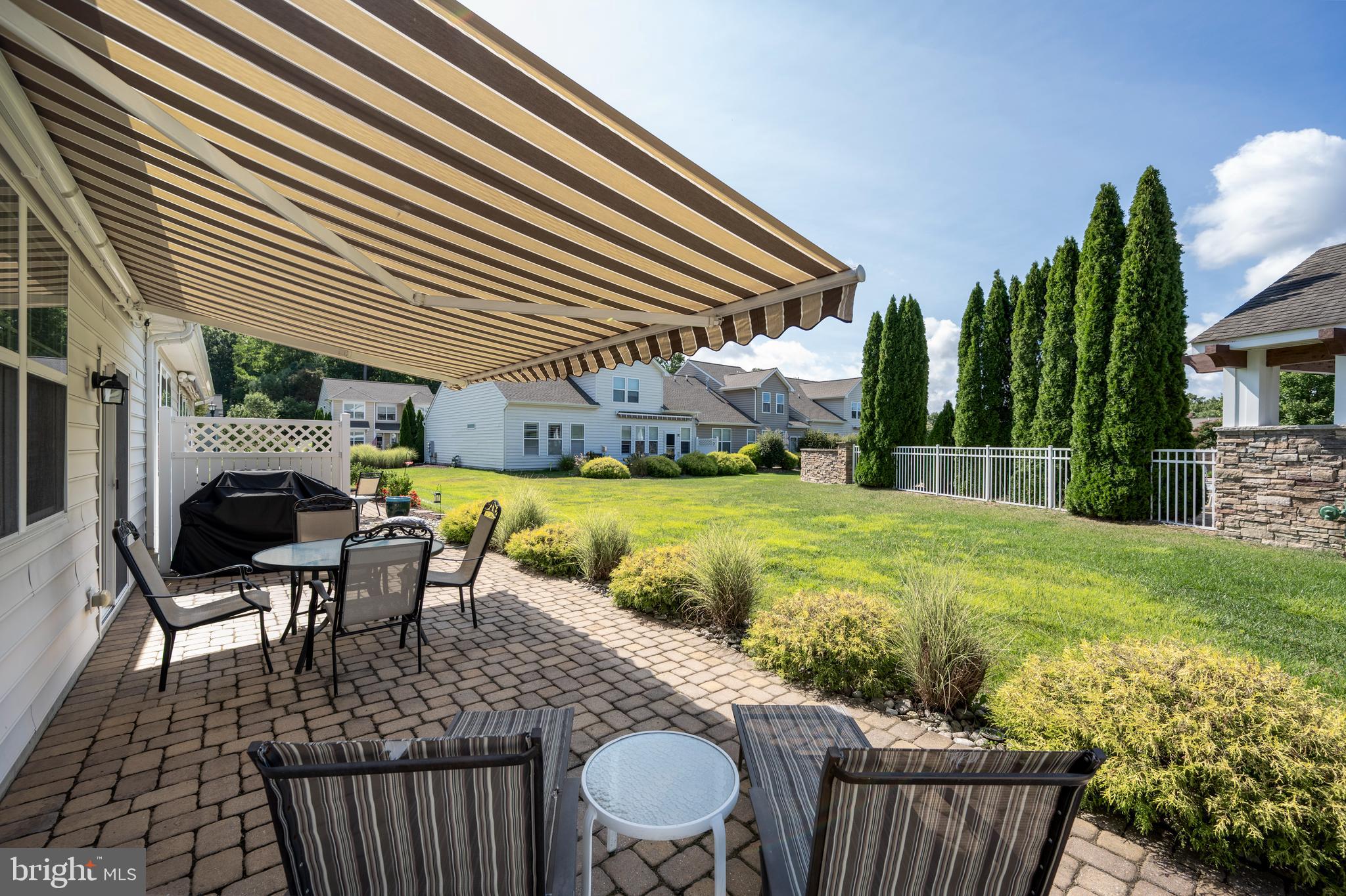 ASHLEY MANOR - Residential
