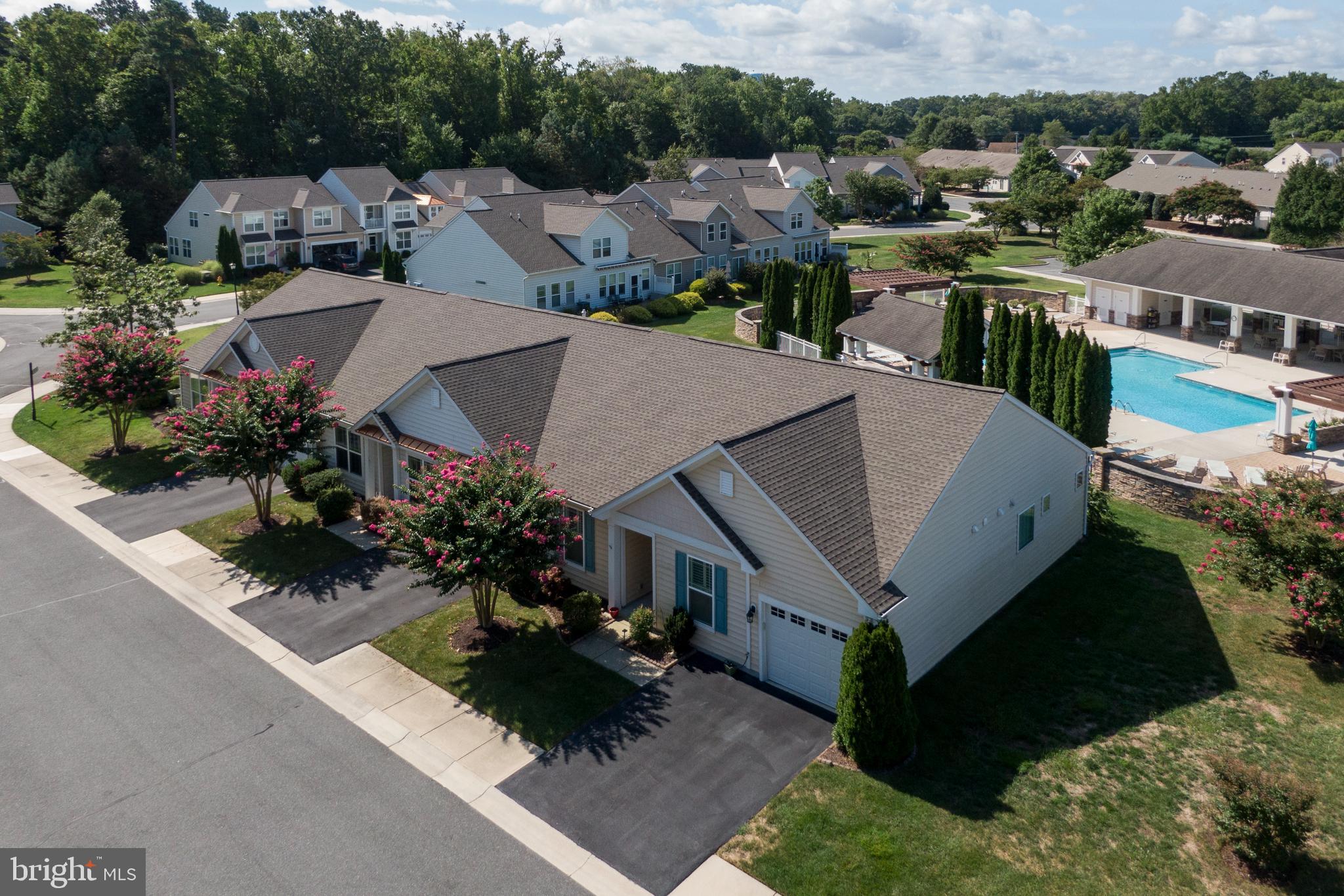 ASHLEY MANOR - Residential