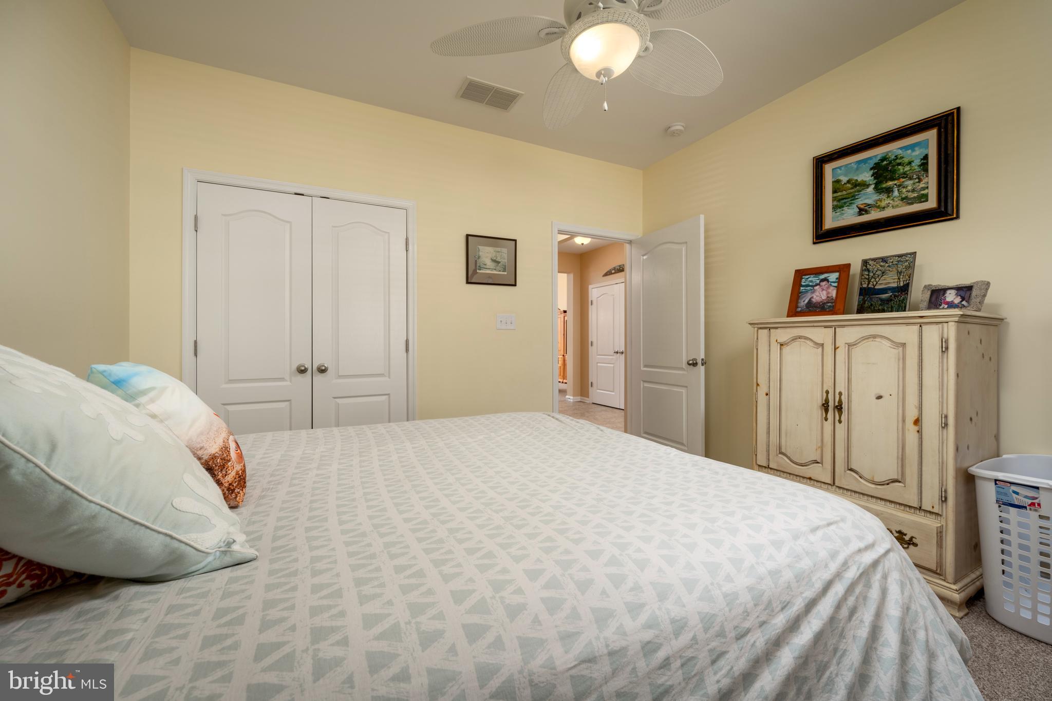 ASHLEY MANOR - Residential