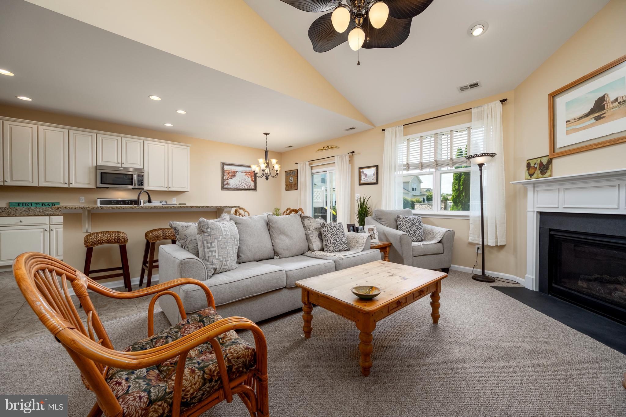 ASHLEY MANOR - Residential
