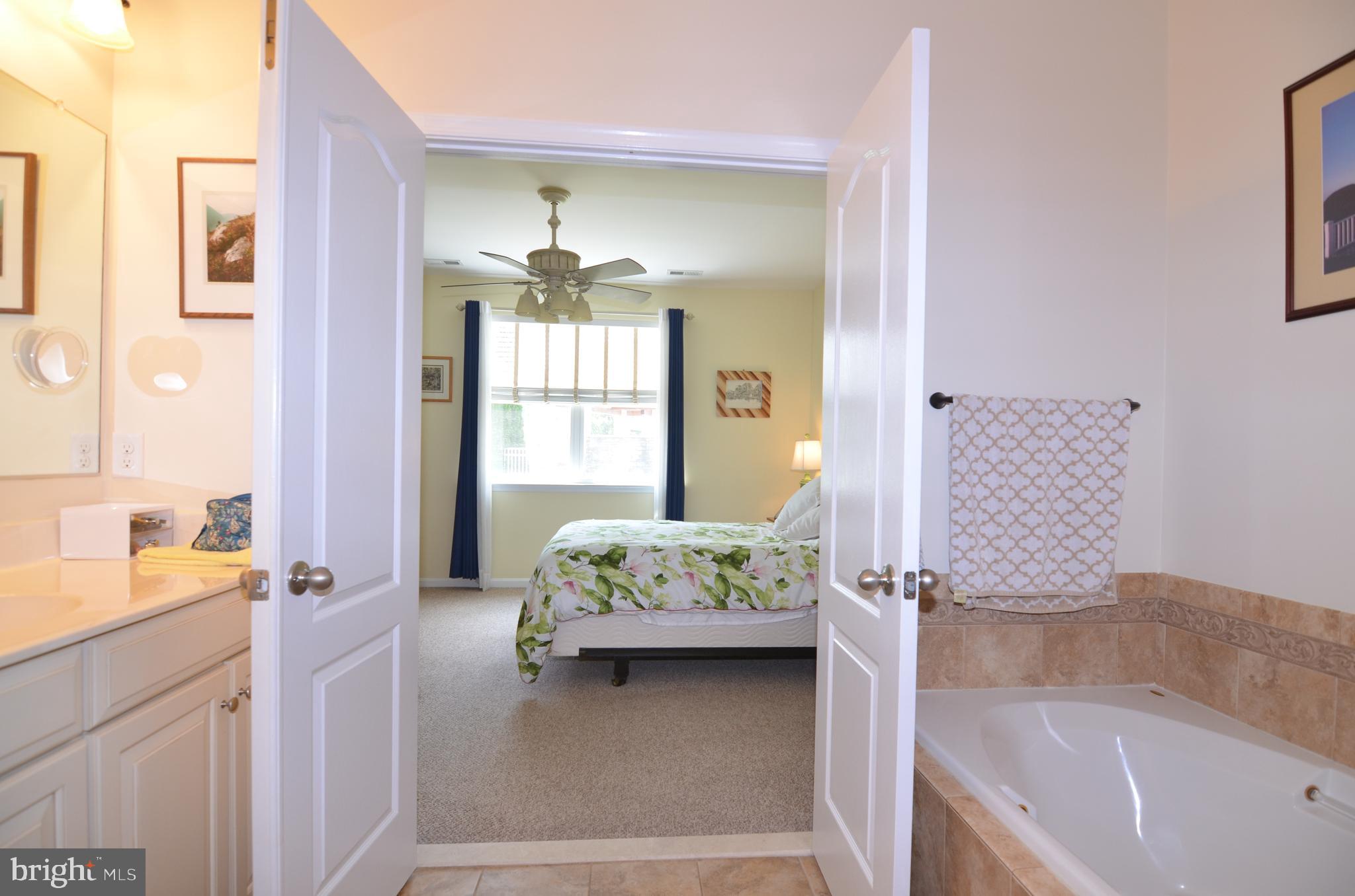 ASHLEY MANOR - Residential