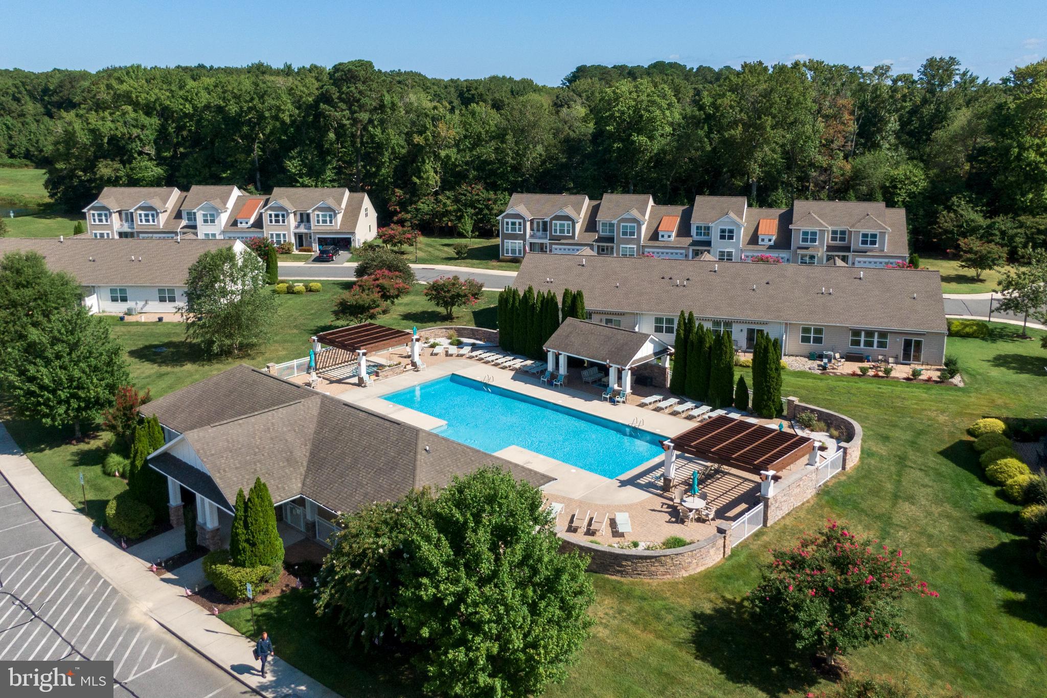 ASHLEY MANOR - Residential