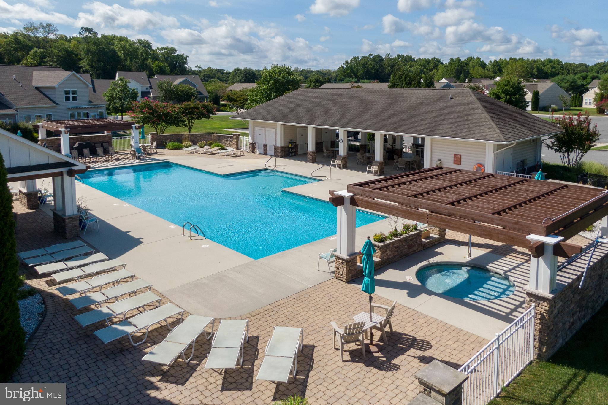 ASHLEY MANOR - Residential