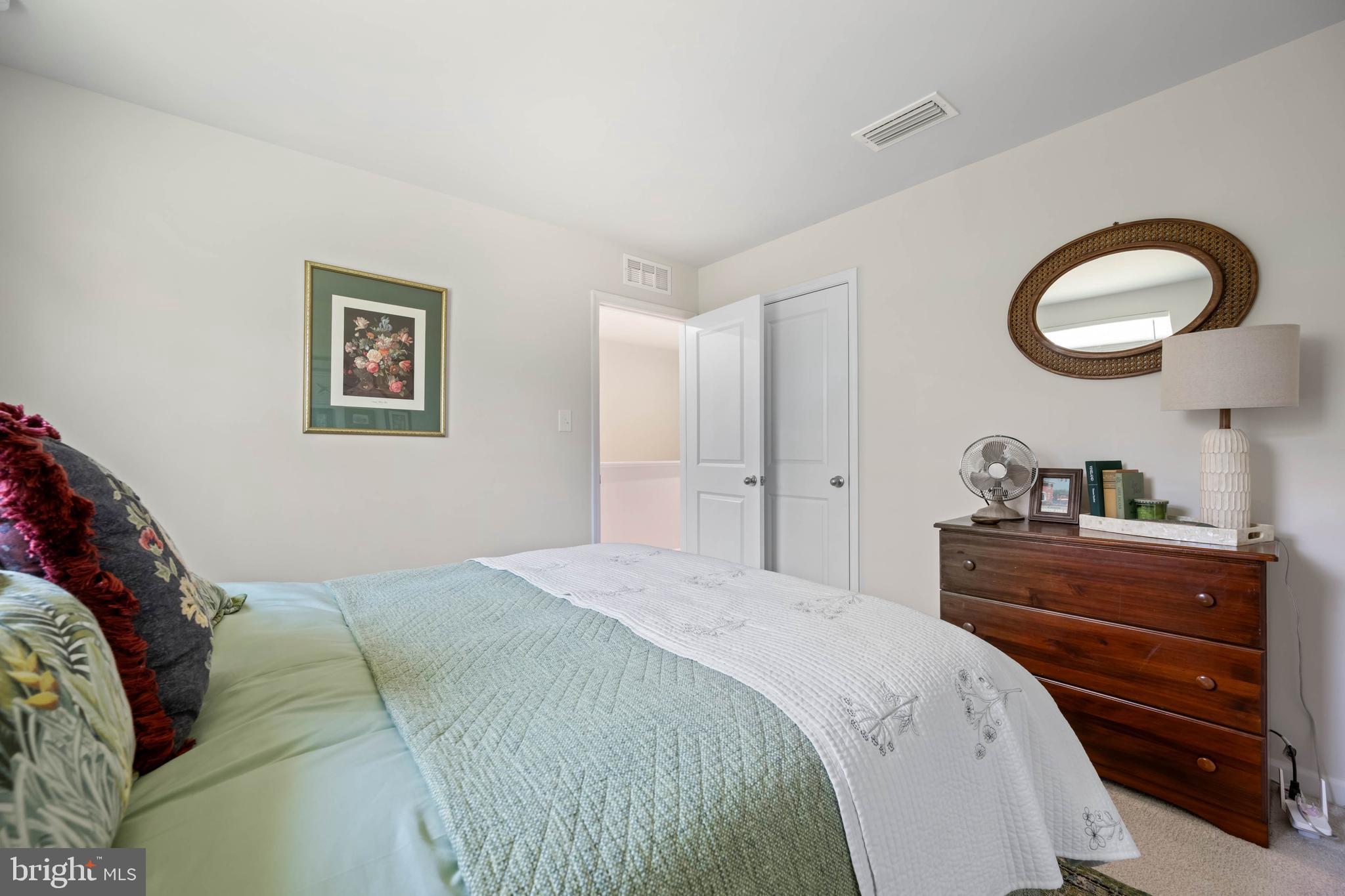 CREEK HAVEN - Residential