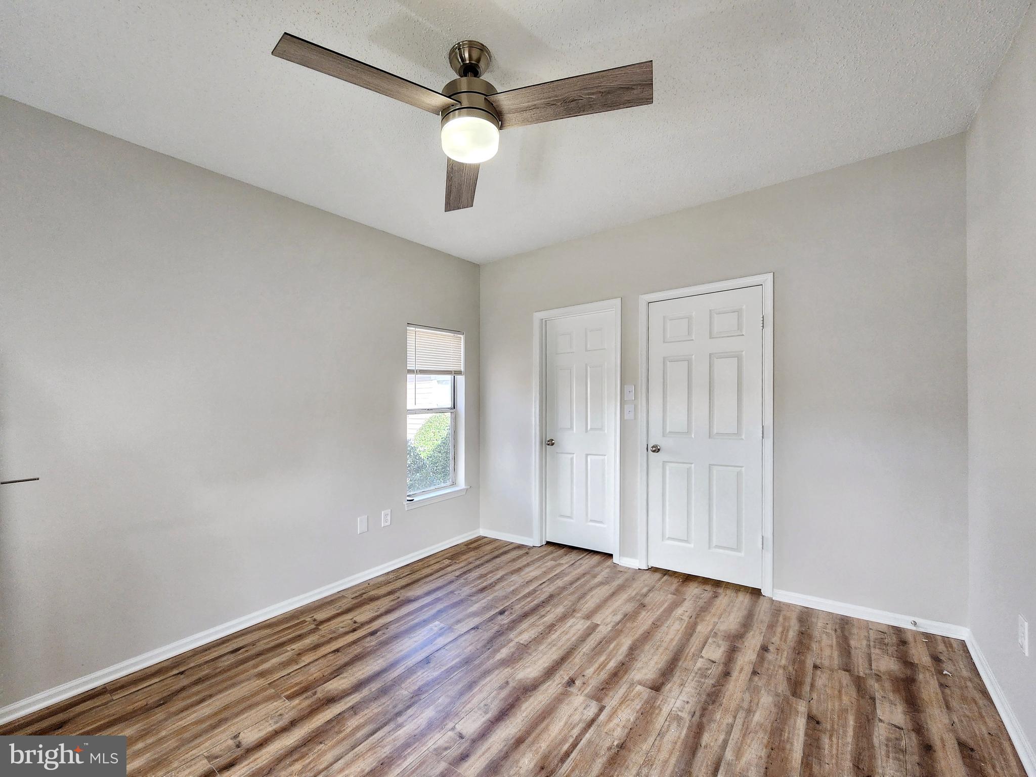 SANDERLING CONDO - Residential