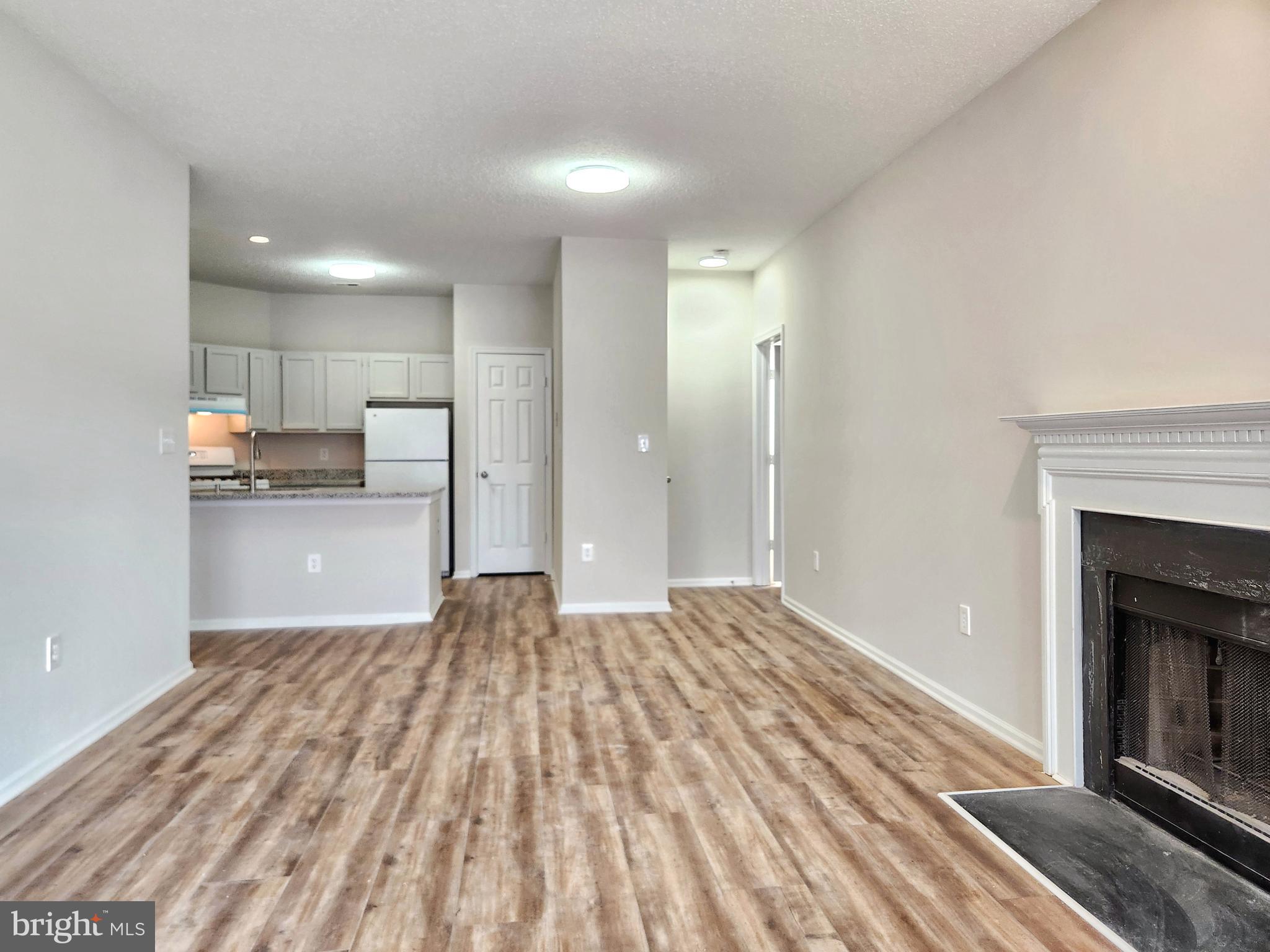 SANDERLING CONDO - Residential