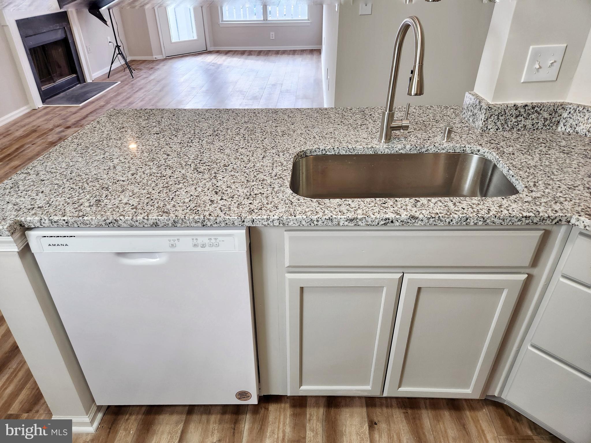 SANDERLING CONDO - Residential