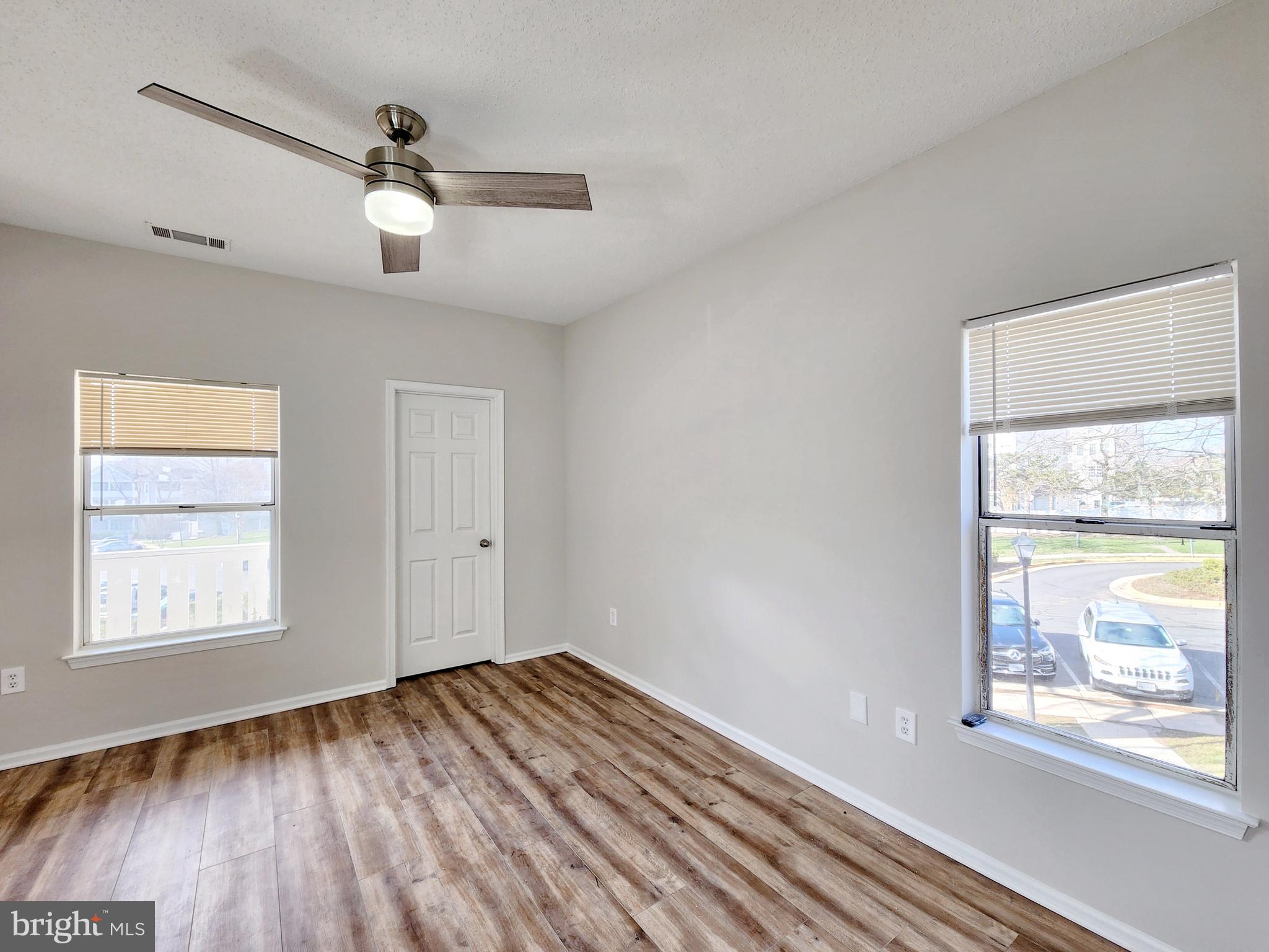 SANDERLING CONDO - Residential
