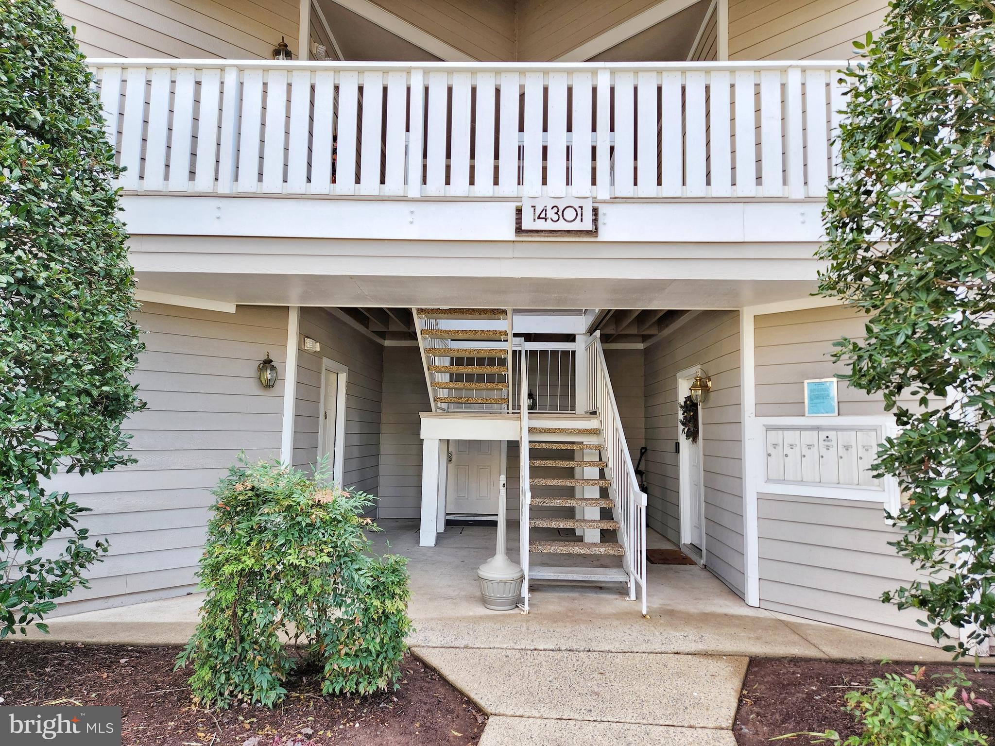 SANDERLING CONDO - Residential