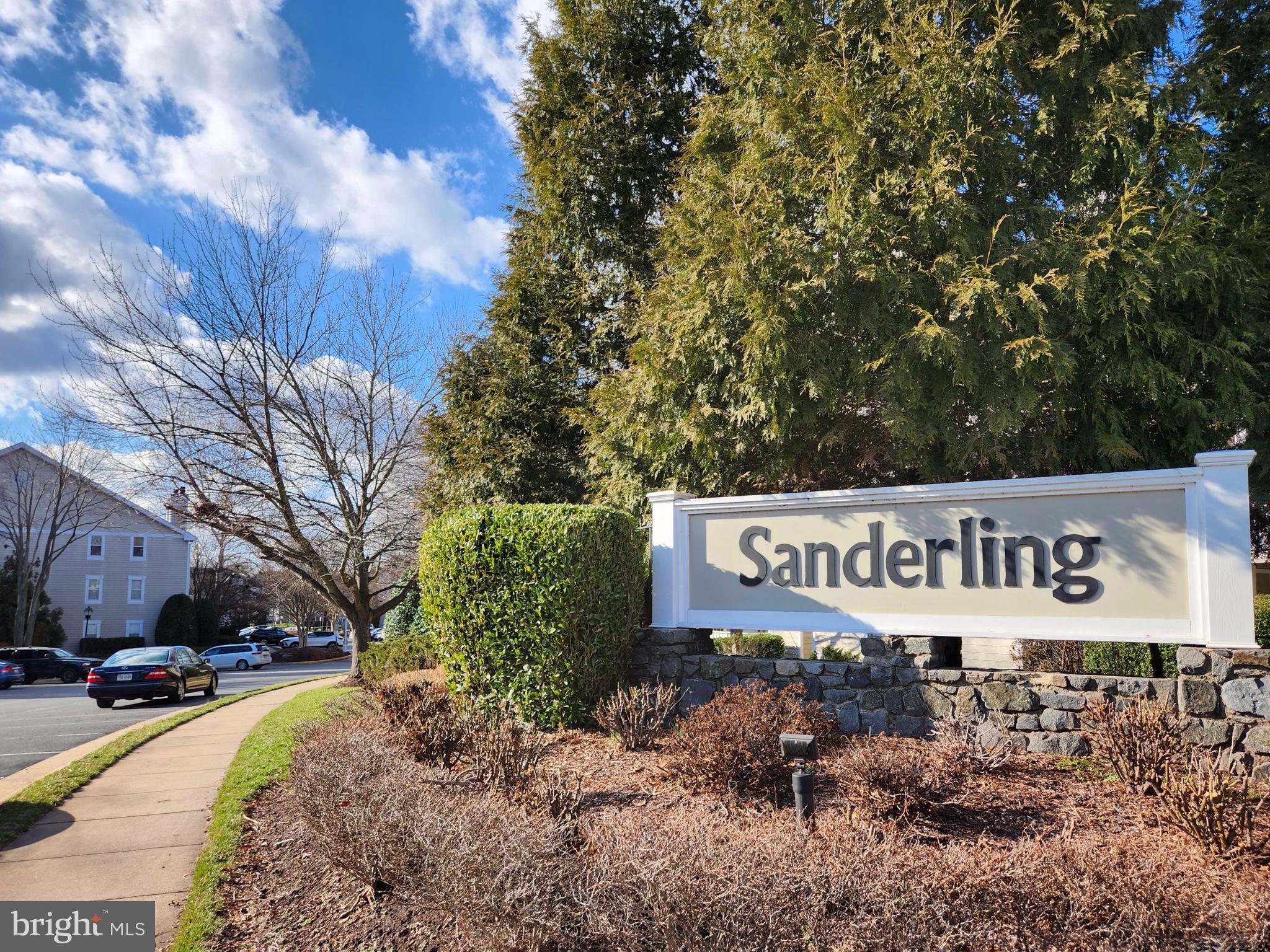 SANDERLING CONDO - Residential