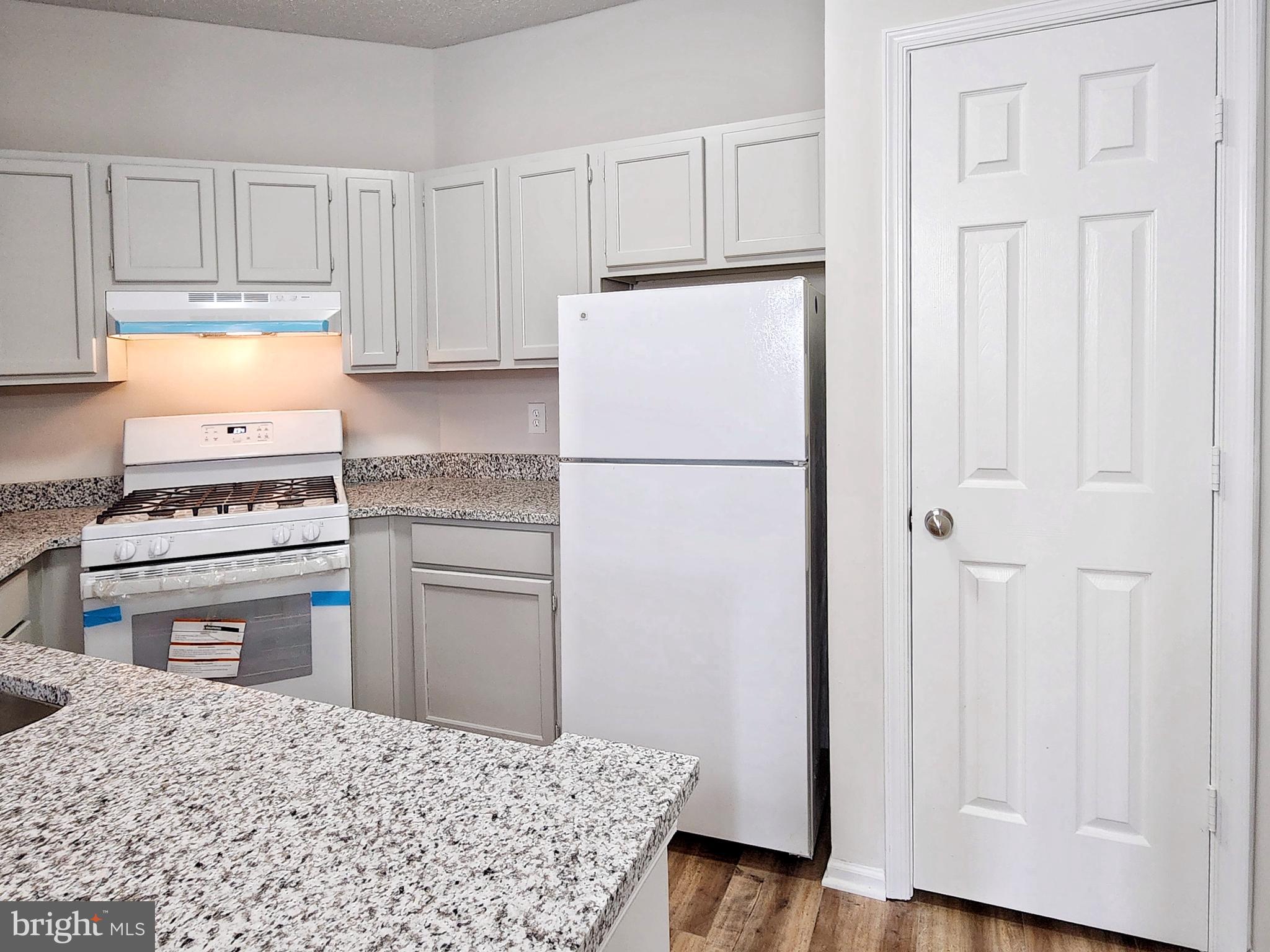 SANDERLING CONDO - Residential