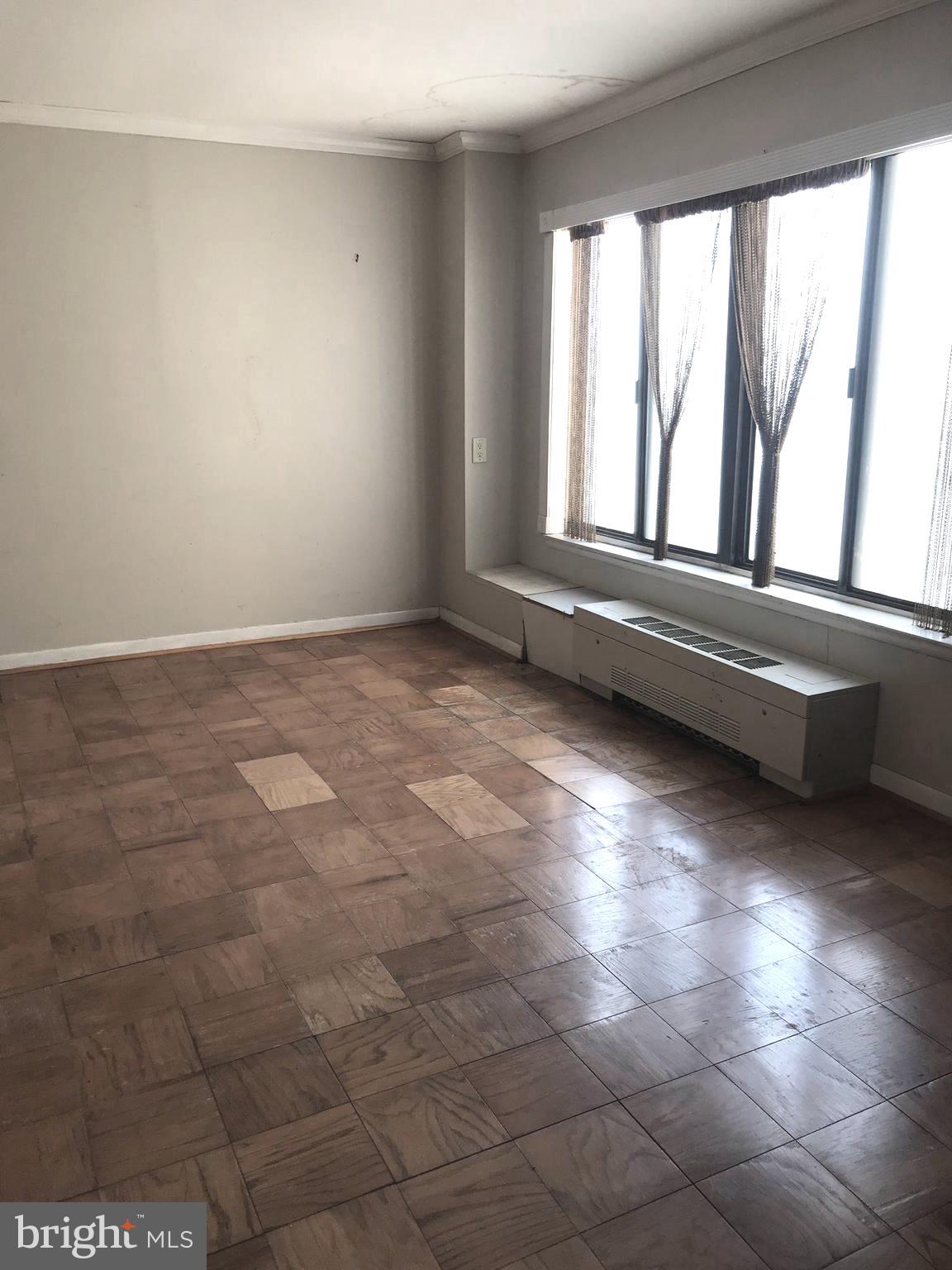 WOODLAKE TOWERS - Residential