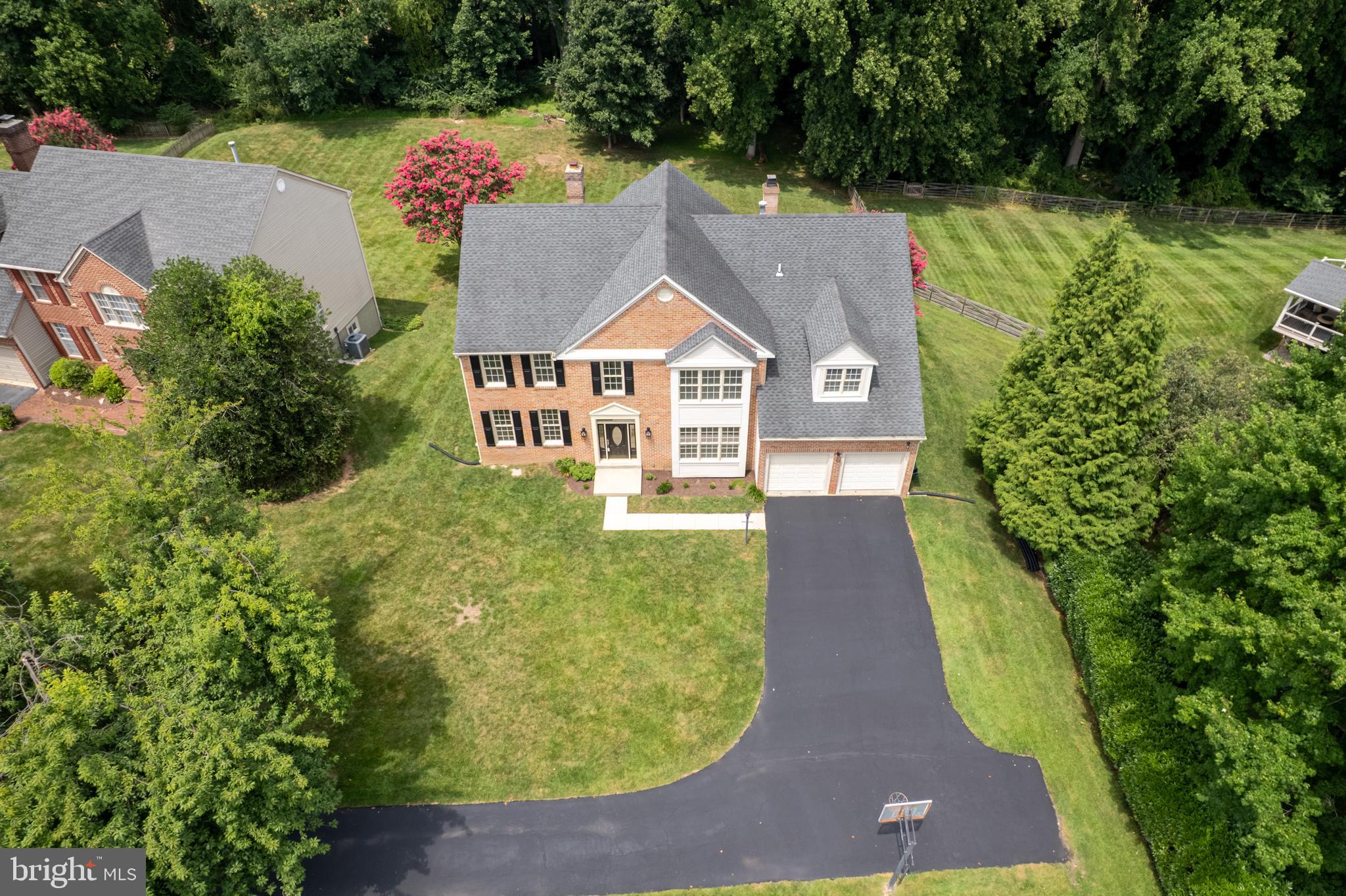 HUNTERS CREEK FARM - Residential