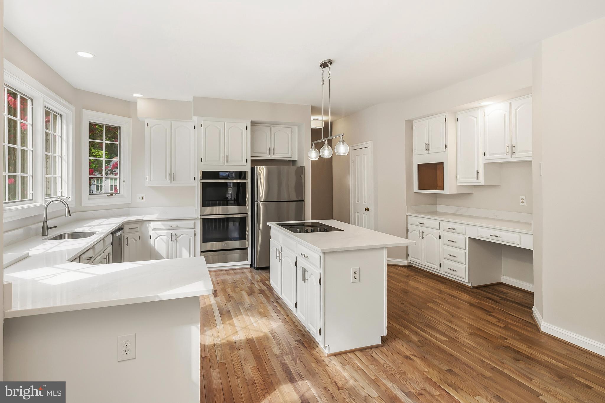 HUNTERS CREEK FARM - Residential