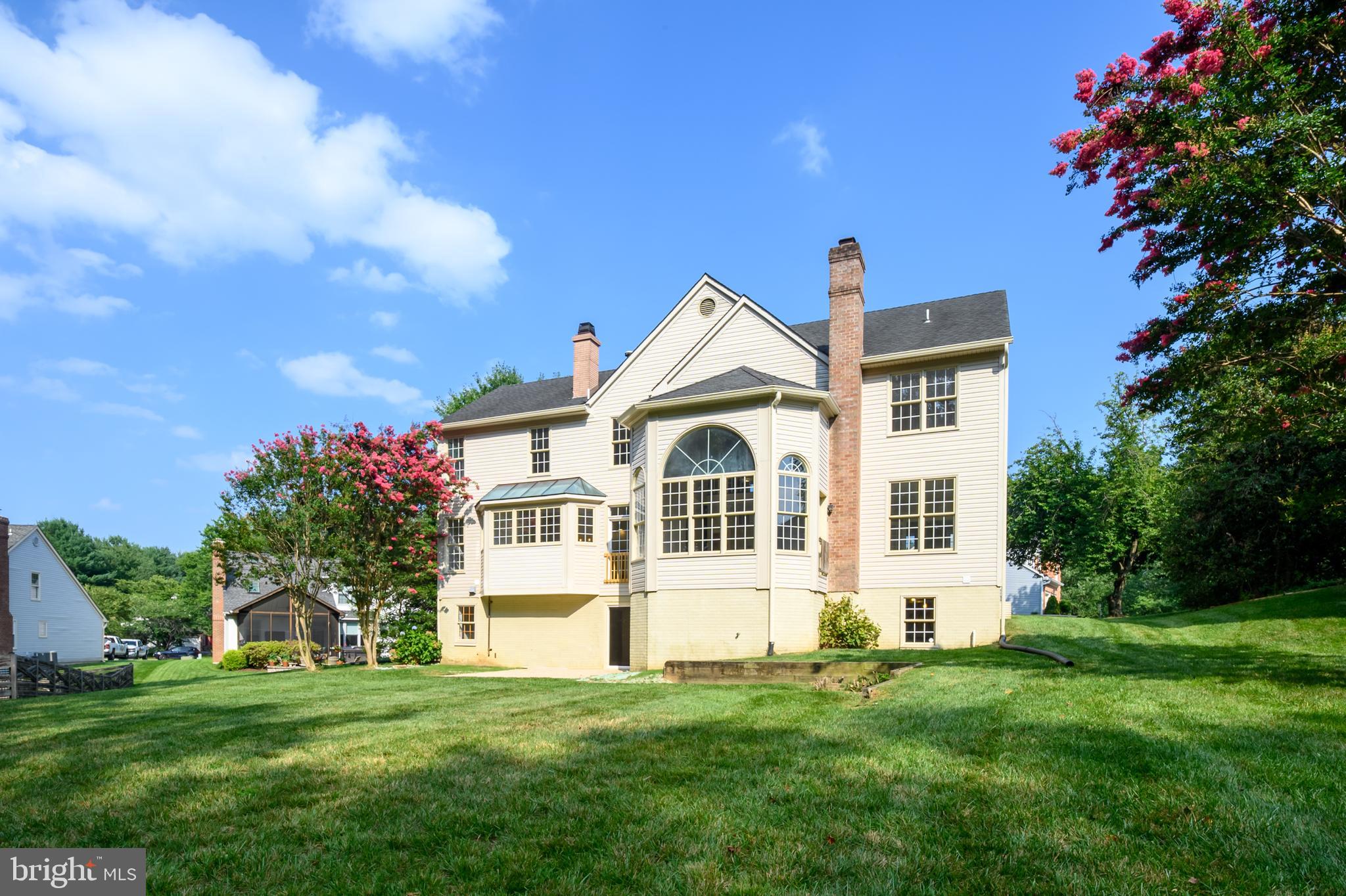 HUNTERS CREEK FARM - Residential