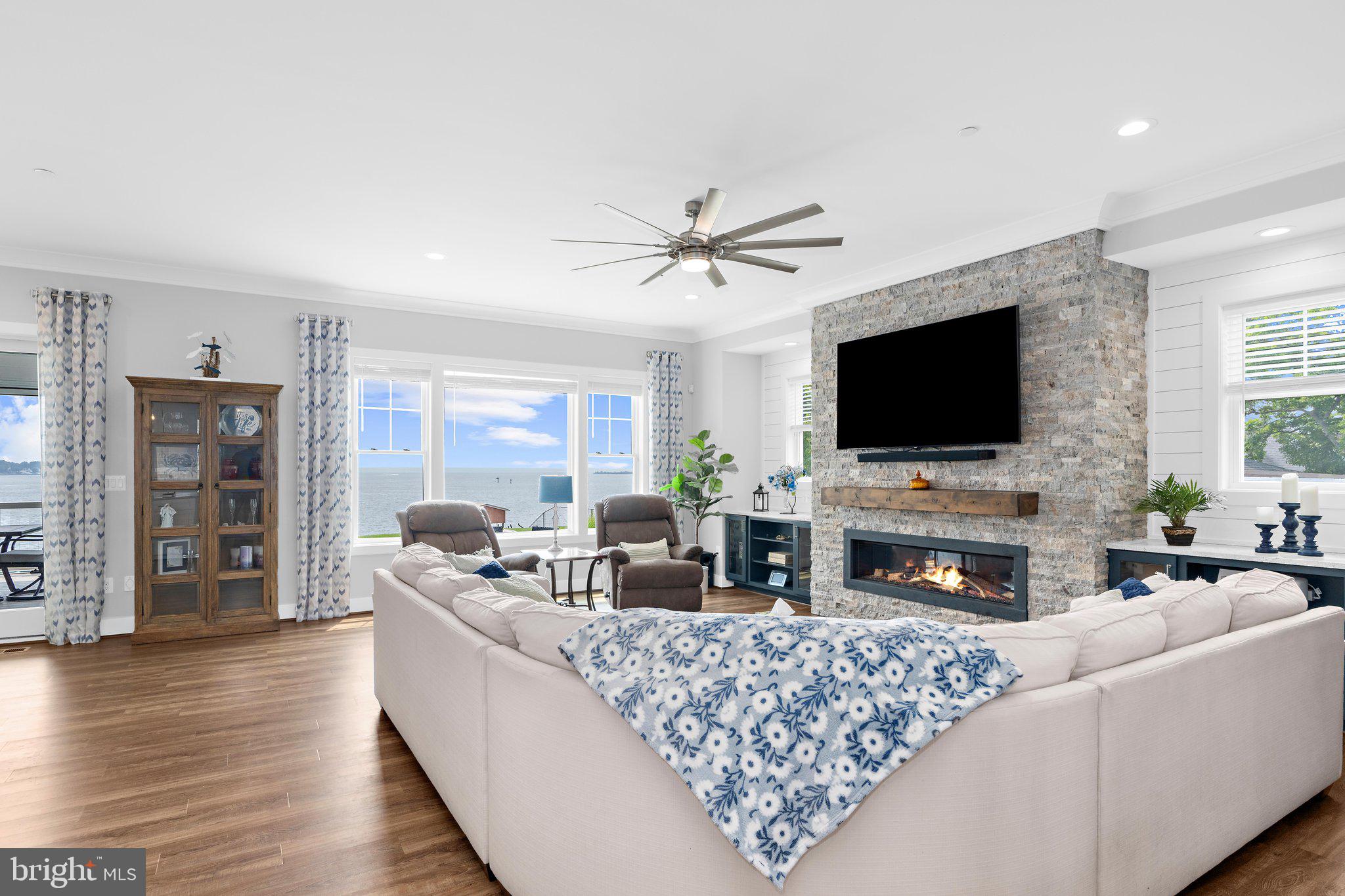 SPARROWS POINT - Residential