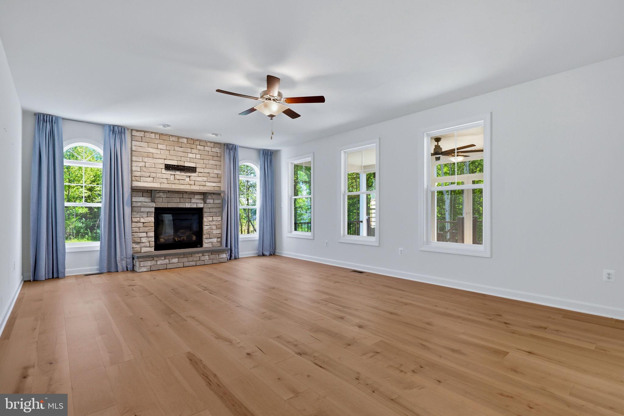SULLIVAN ESTATES - Residential