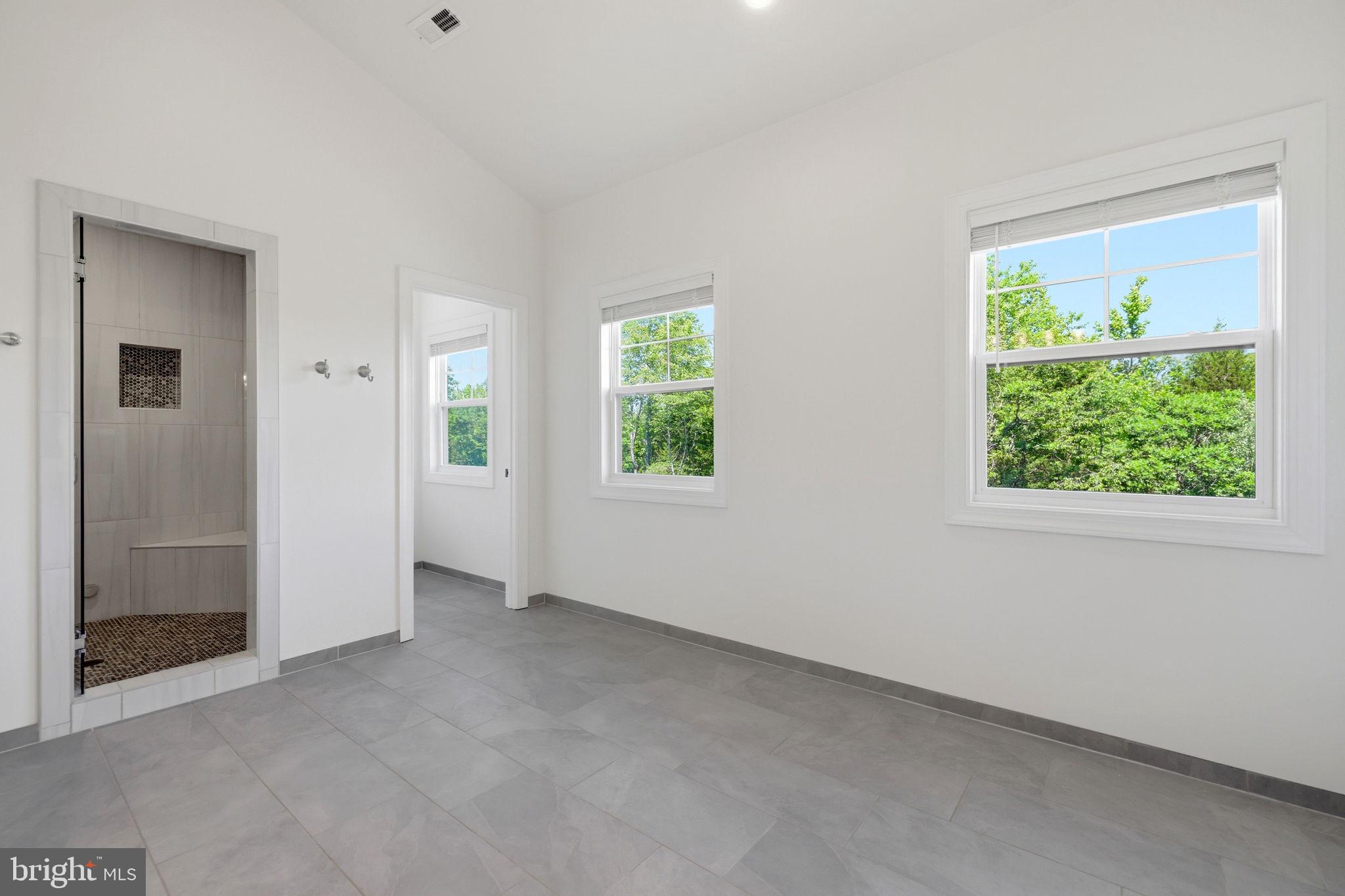 SULLIVAN ESTATES - Residential