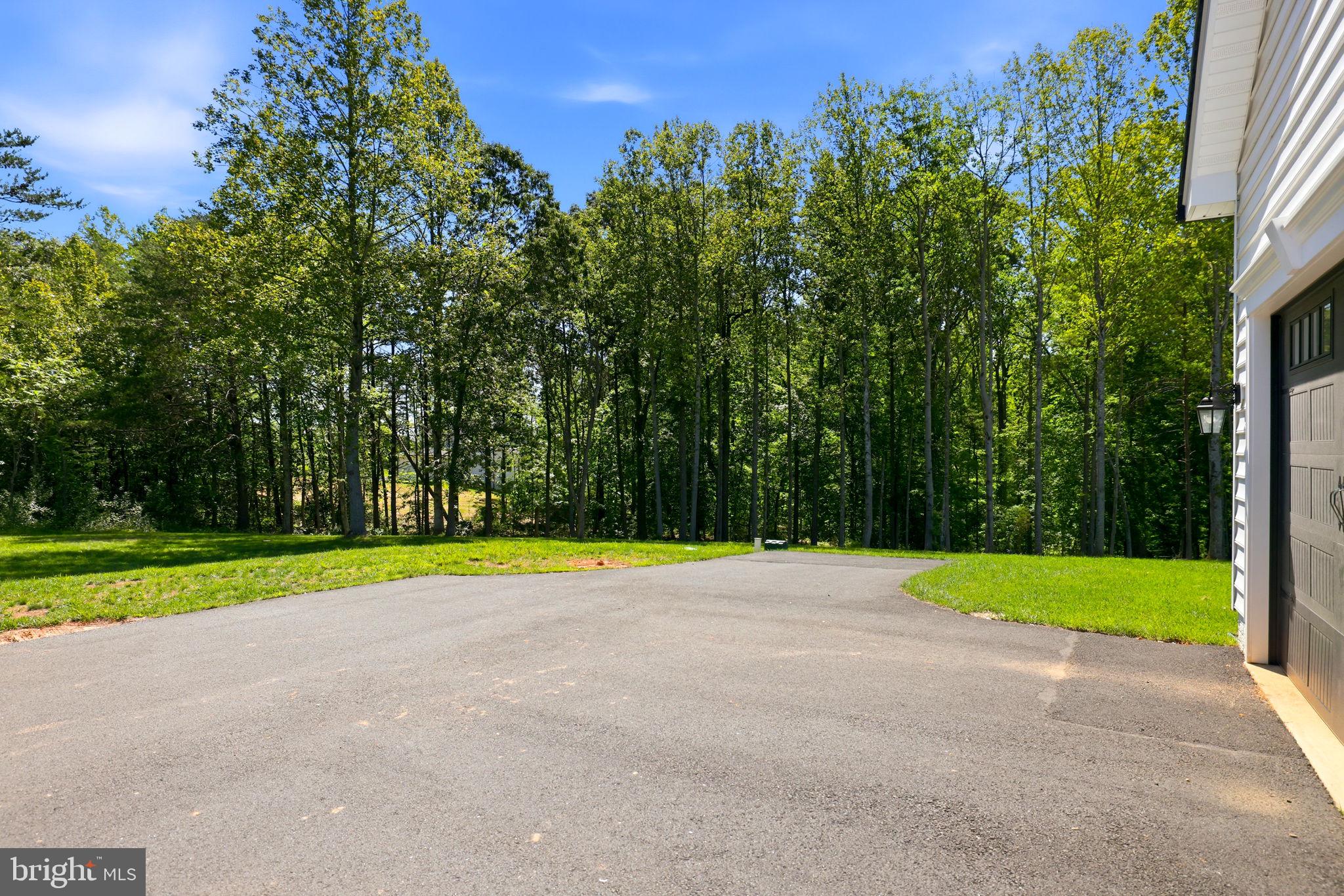 SULLIVAN ESTATES - Residential