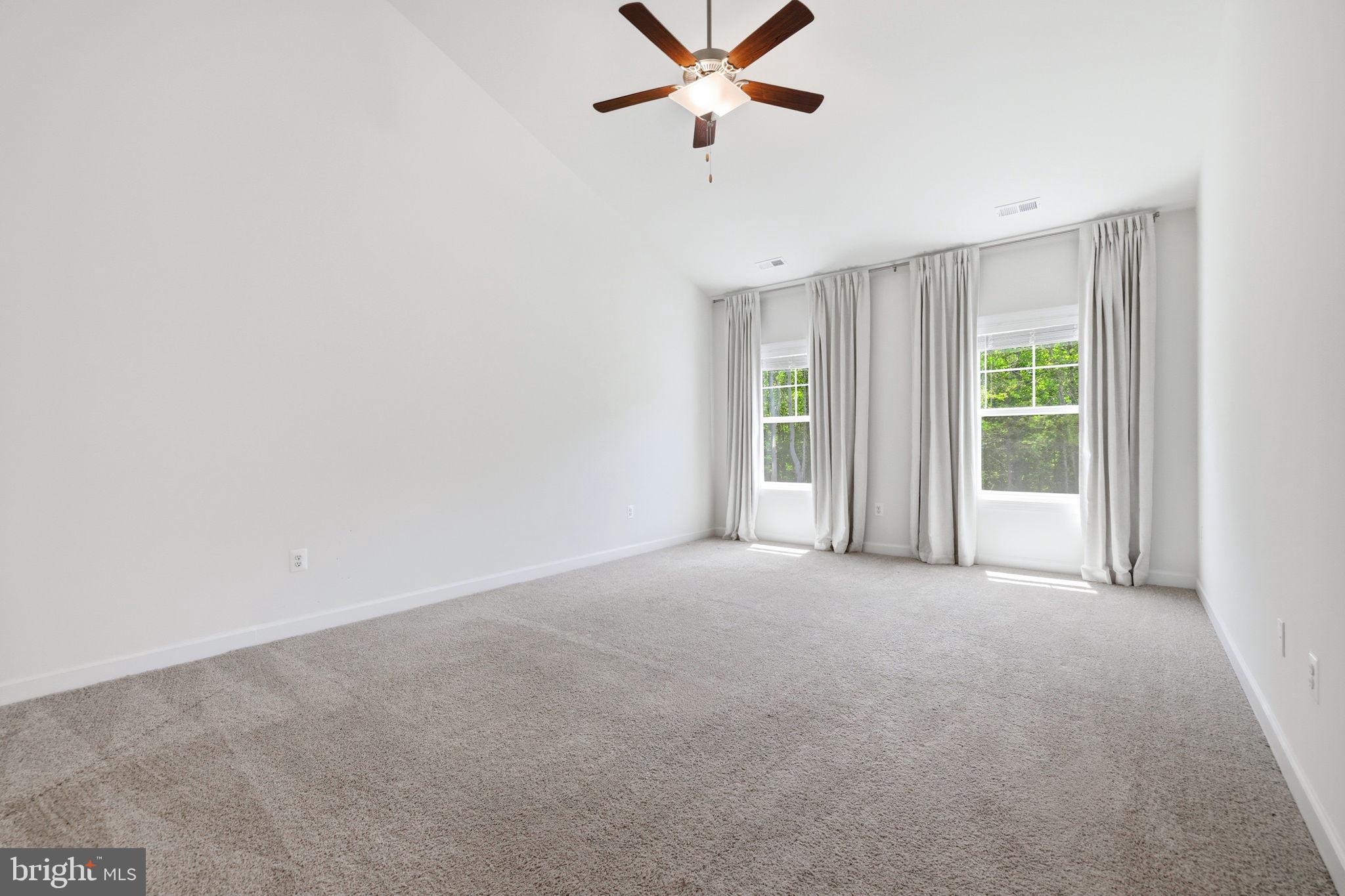 SULLIVAN ESTATES - Residential