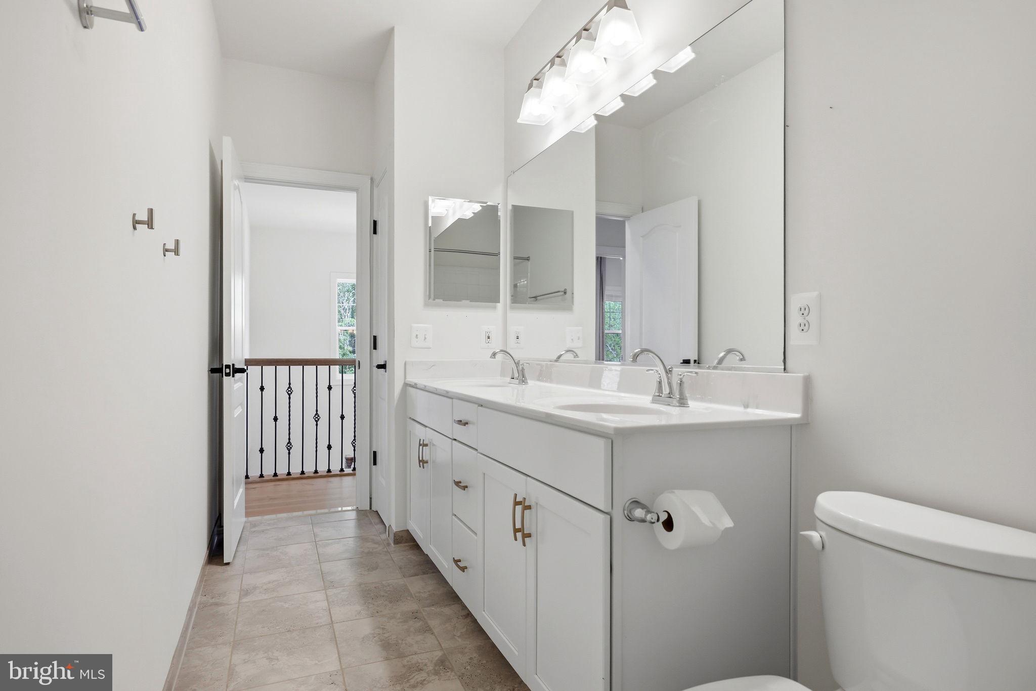 SULLIVAN ESTATES - Residential