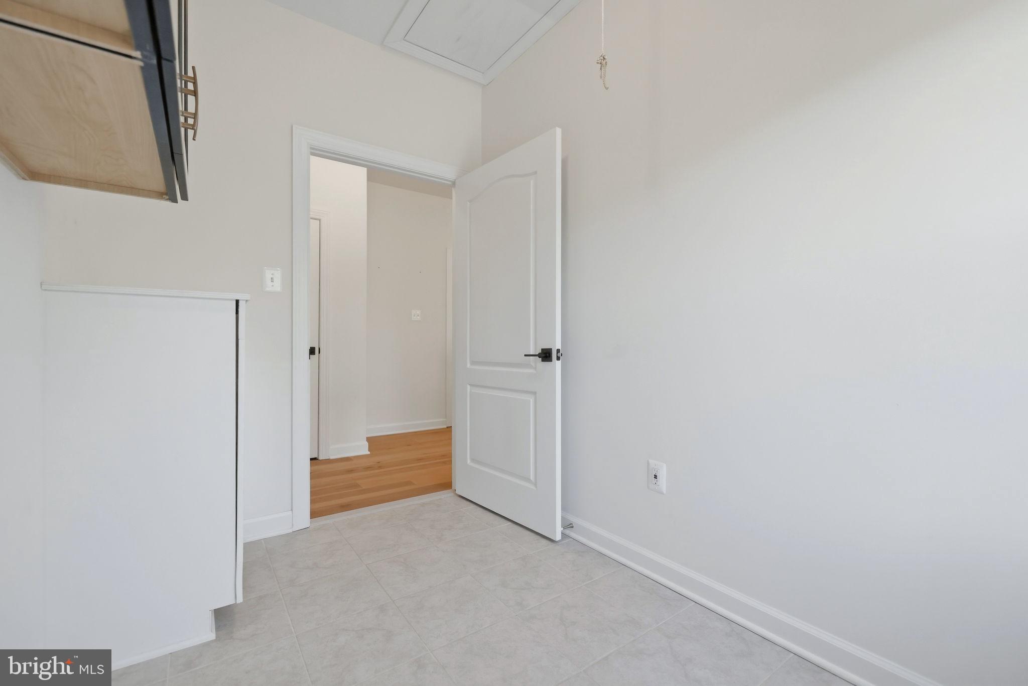 SULLIVAN ESTATES - Residential